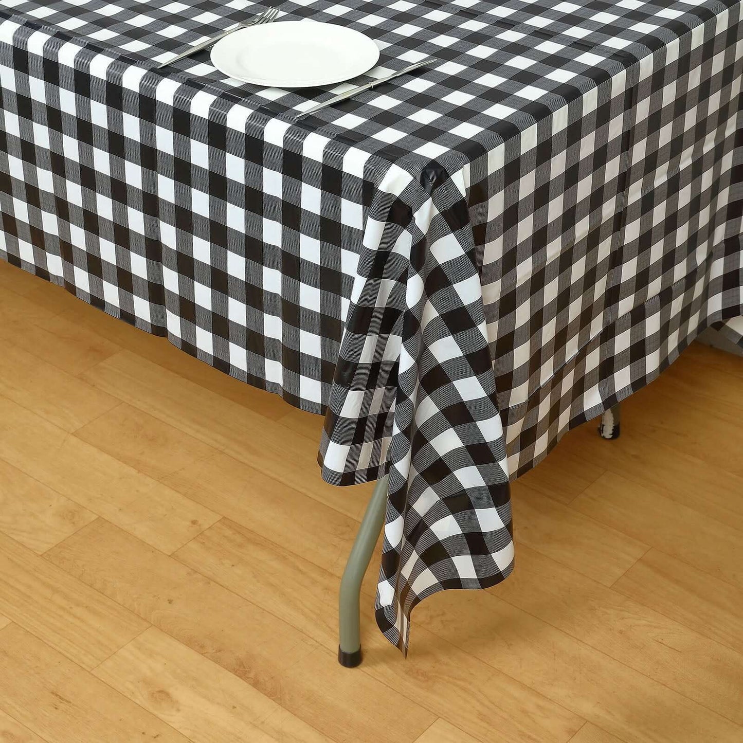 5 - Pack Plastic Table Covers Black Checkered Rectangle - Durable PVC Disposable Covers for Events 54"x108" - Bell Racket Store