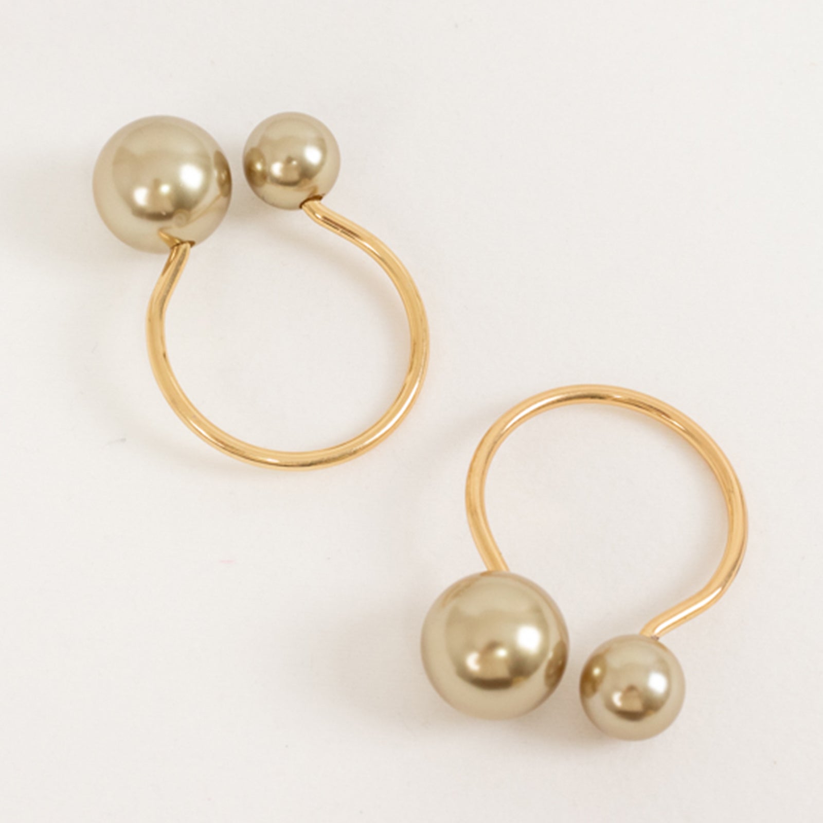 10 Pack Champagne Pearl Metal Napkin Holders Dining Table Decor, Elegant Round Wedding Napkin Rings - 2.5" - Bell Racket Store