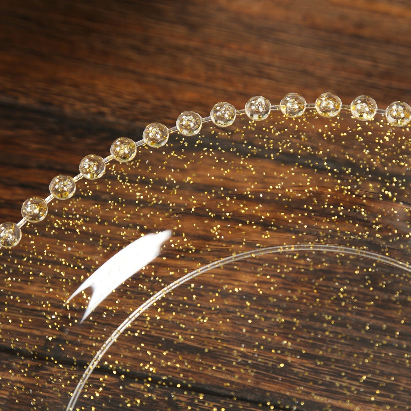 10 - Pack Clear Gold Glittered Plastic Dessert Plates â€“ 8" Round with Beaded Rim, Disposable for Parties & Events - Bell Racket Store