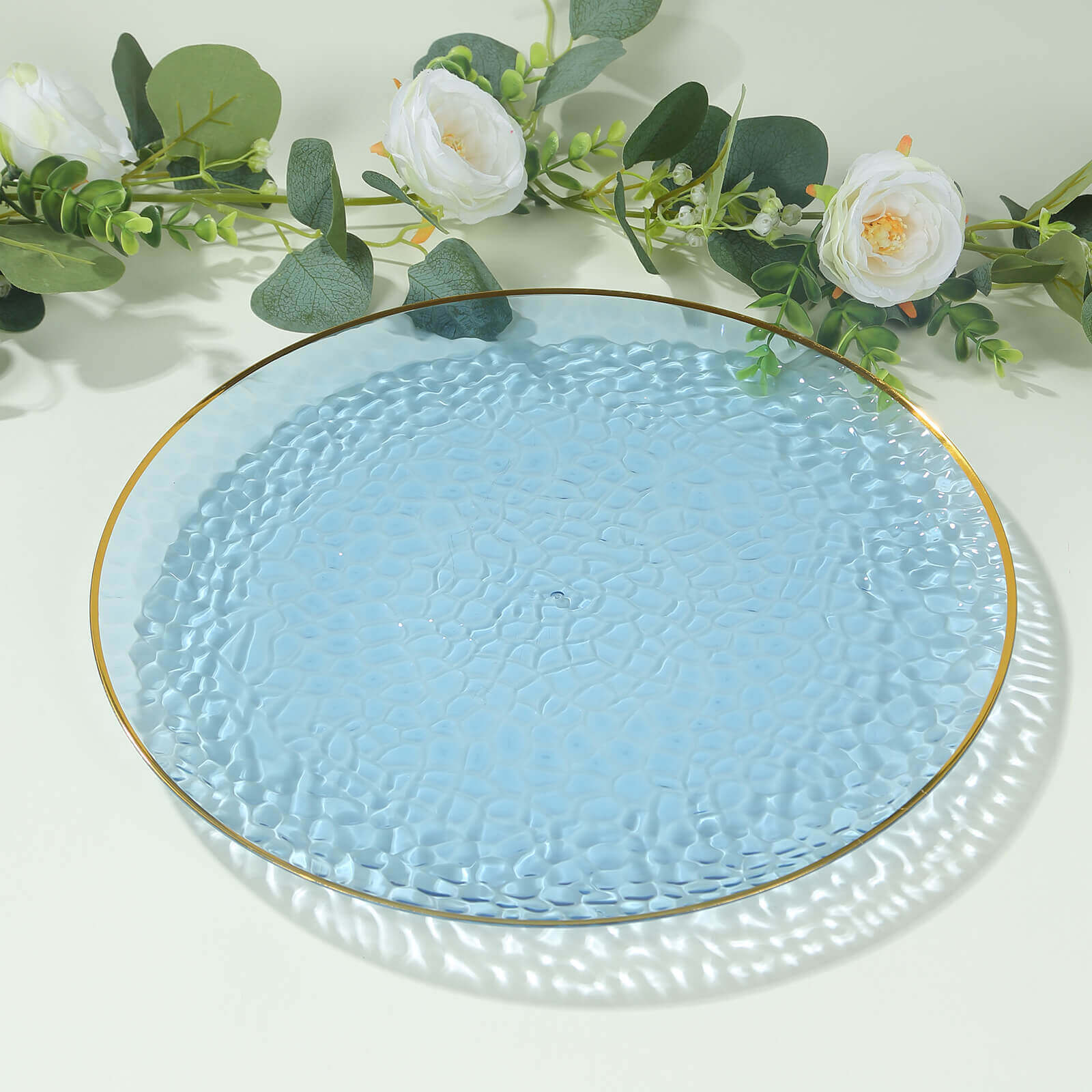 10 Pack Economy Plastic Round Charger Plates 13" in Transparent Dusty Blue Hammered Design with Gold Rim, Decorative Dinner Party Serving Plates - Bell Racket Store