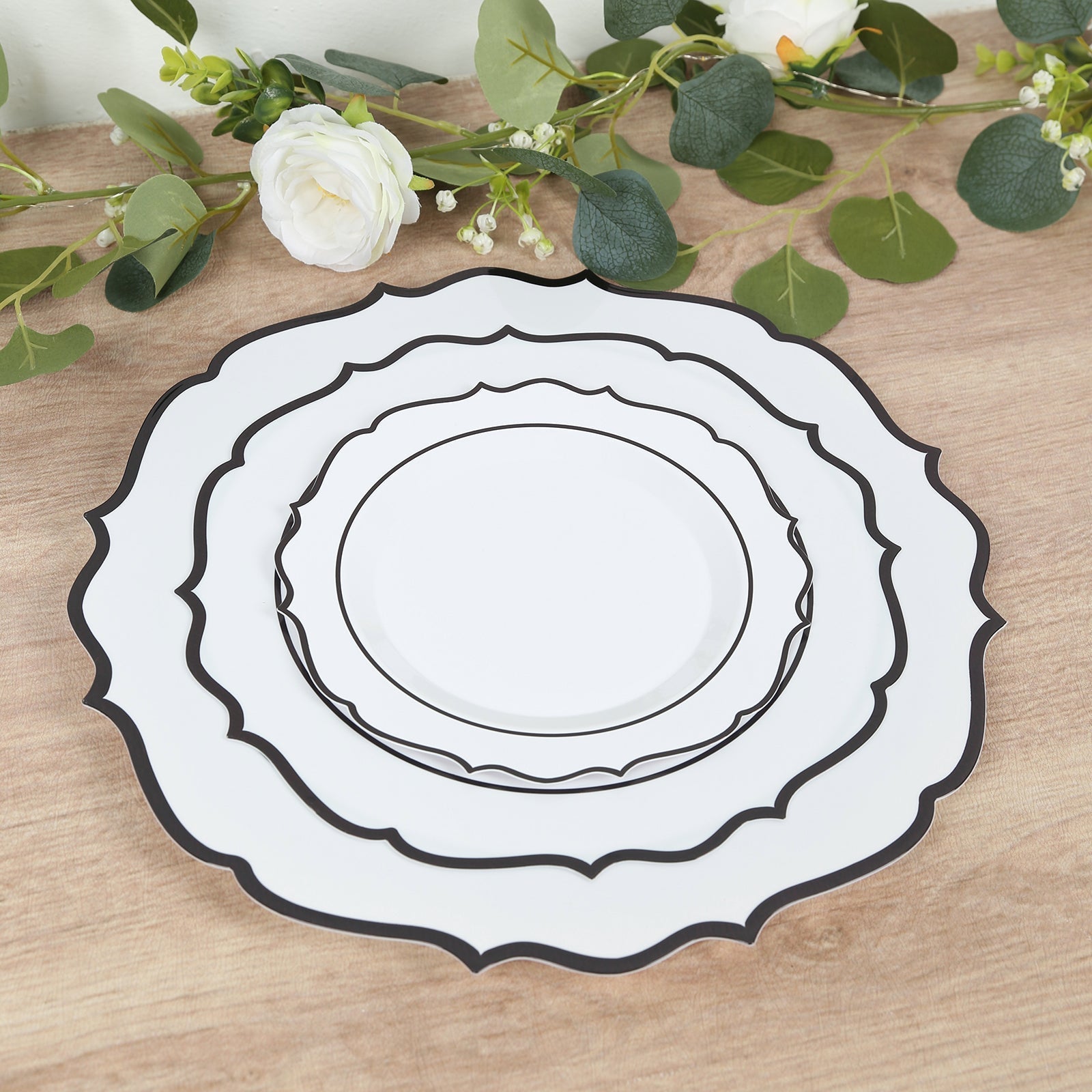 10 - Pack Economy Plastic Round Charger Plates 13" in White with Black Scalloped Rim, Decorative Dinner Party Serving Plates - Bell Racket Store