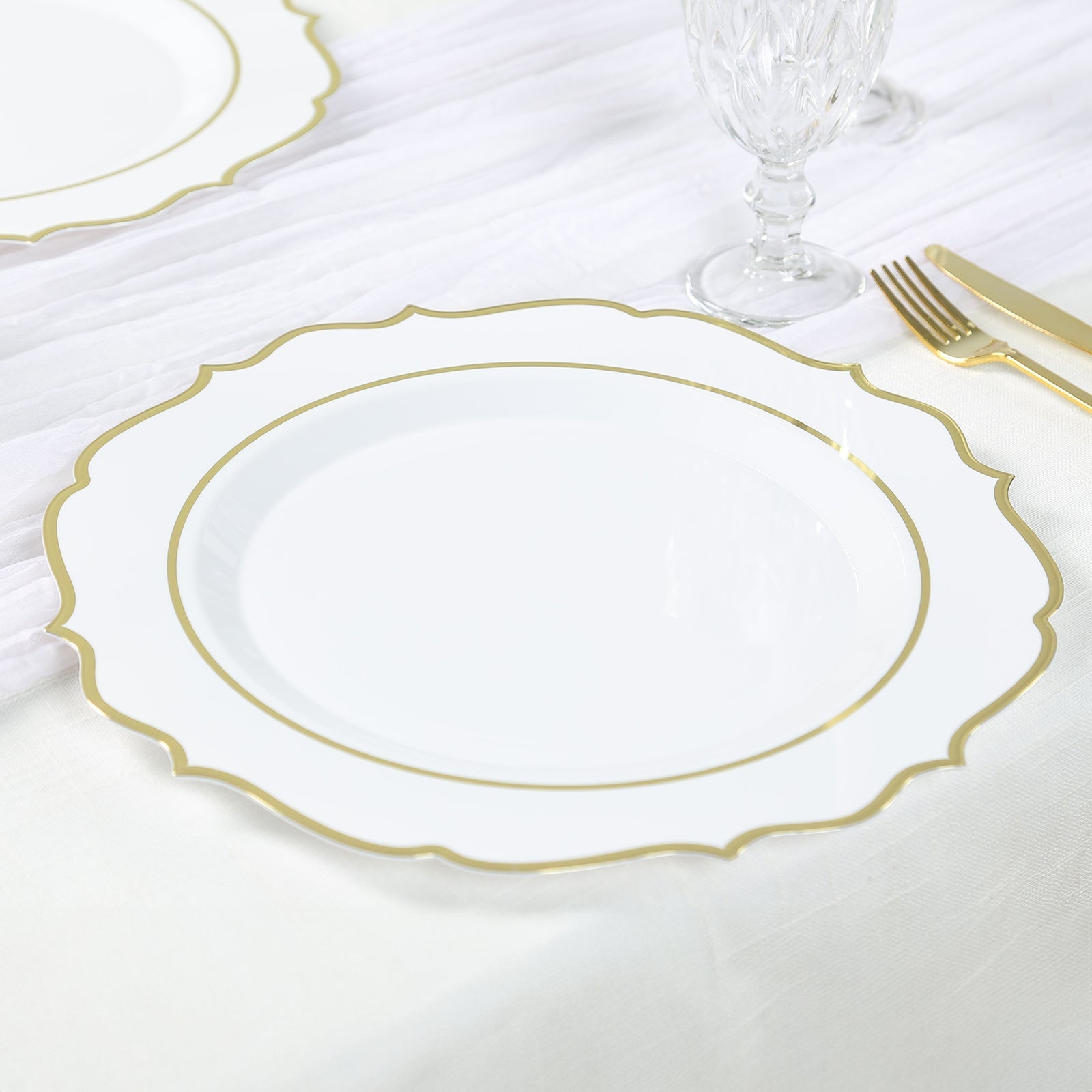 10 - Pack Economy Plastic Round Charger Plates 13" in White with Gold Scalloped Rim, Decorative Dinner Party Serving Plates - Bell Racket Store