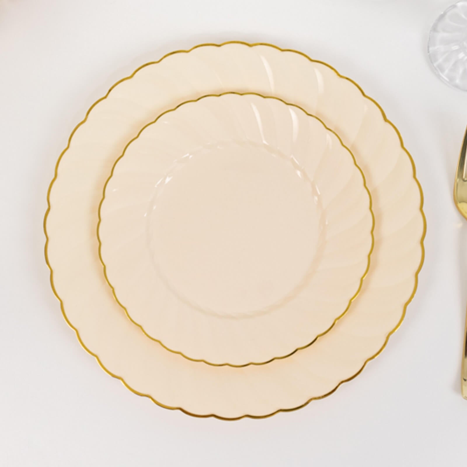 10 - Pack Plastic 7.5" Round Salad Dessert Plates in Ivory with Gold Flair Rim - Disposable Party Plates - Bell Racket Store