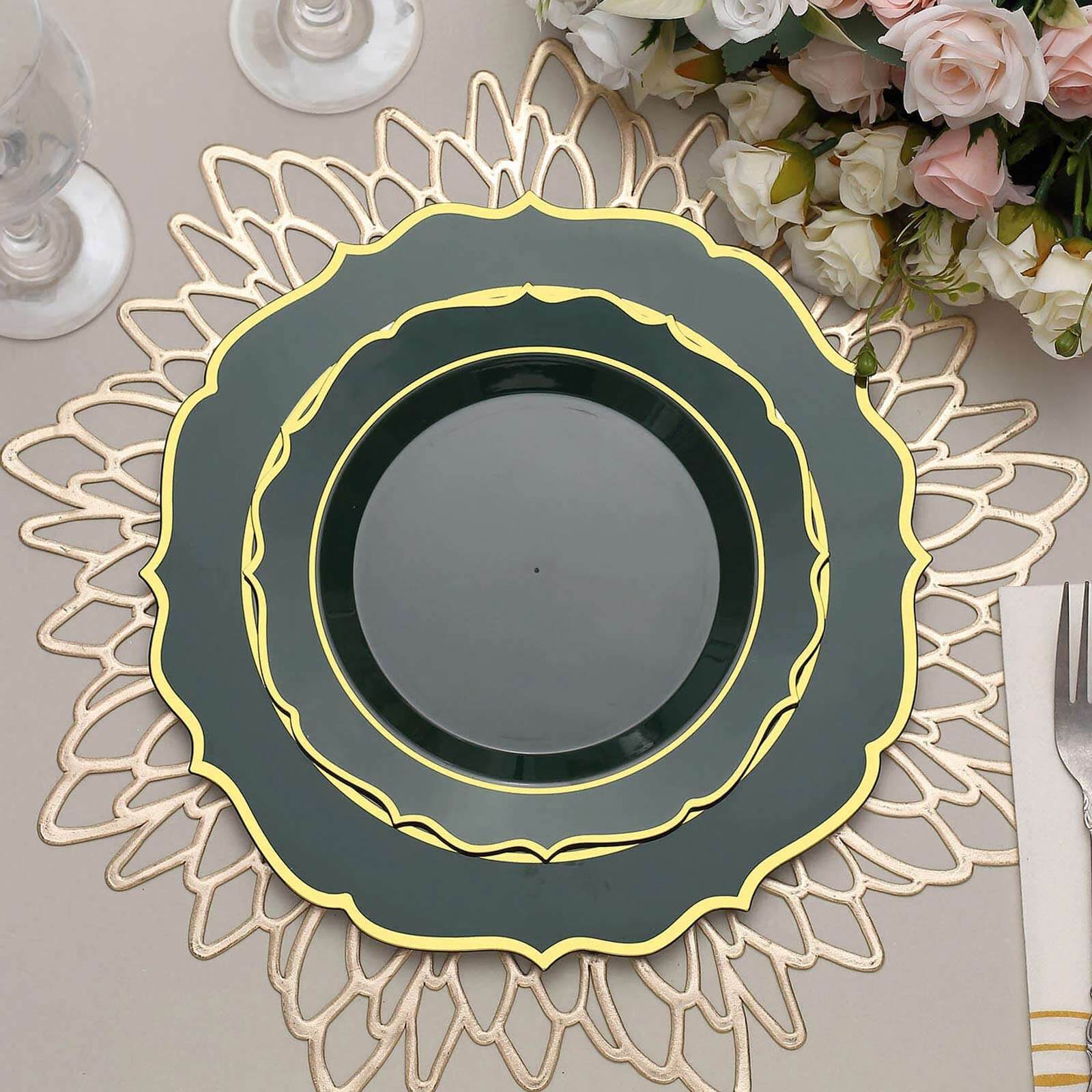 10 - Pack Plastic 8" Round Dessert Plates in Hunter Emerald Green with Gold Scalloped Rim - Disposable Appetizer/Salad Plates - Bell Racket Store