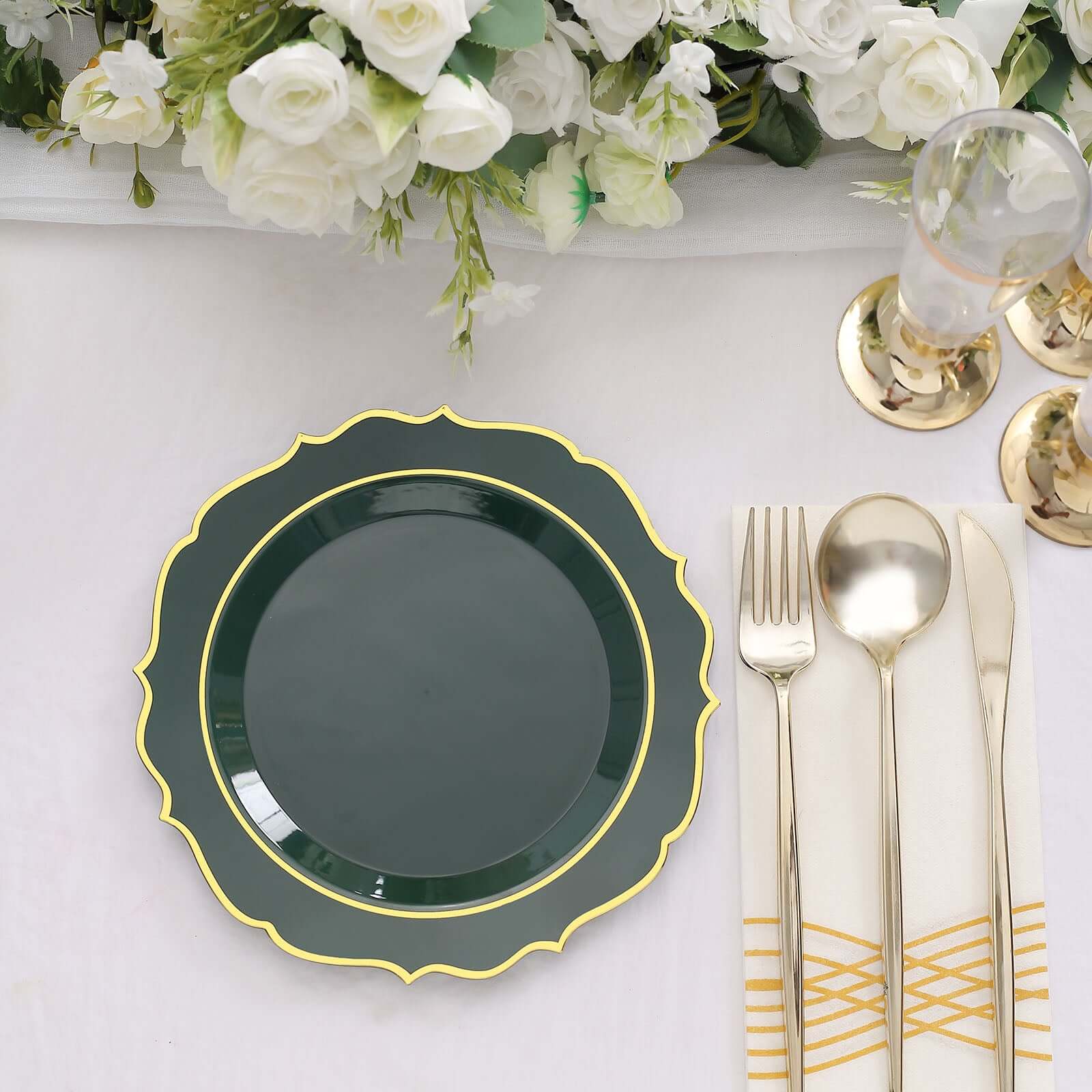 10 - Pack Plastic 8" Round Dessert Plates in Hunter Emerald Green with Gold Scalloped Rim - Disposable Appetizer/Salad Plates - Bell Racket Store