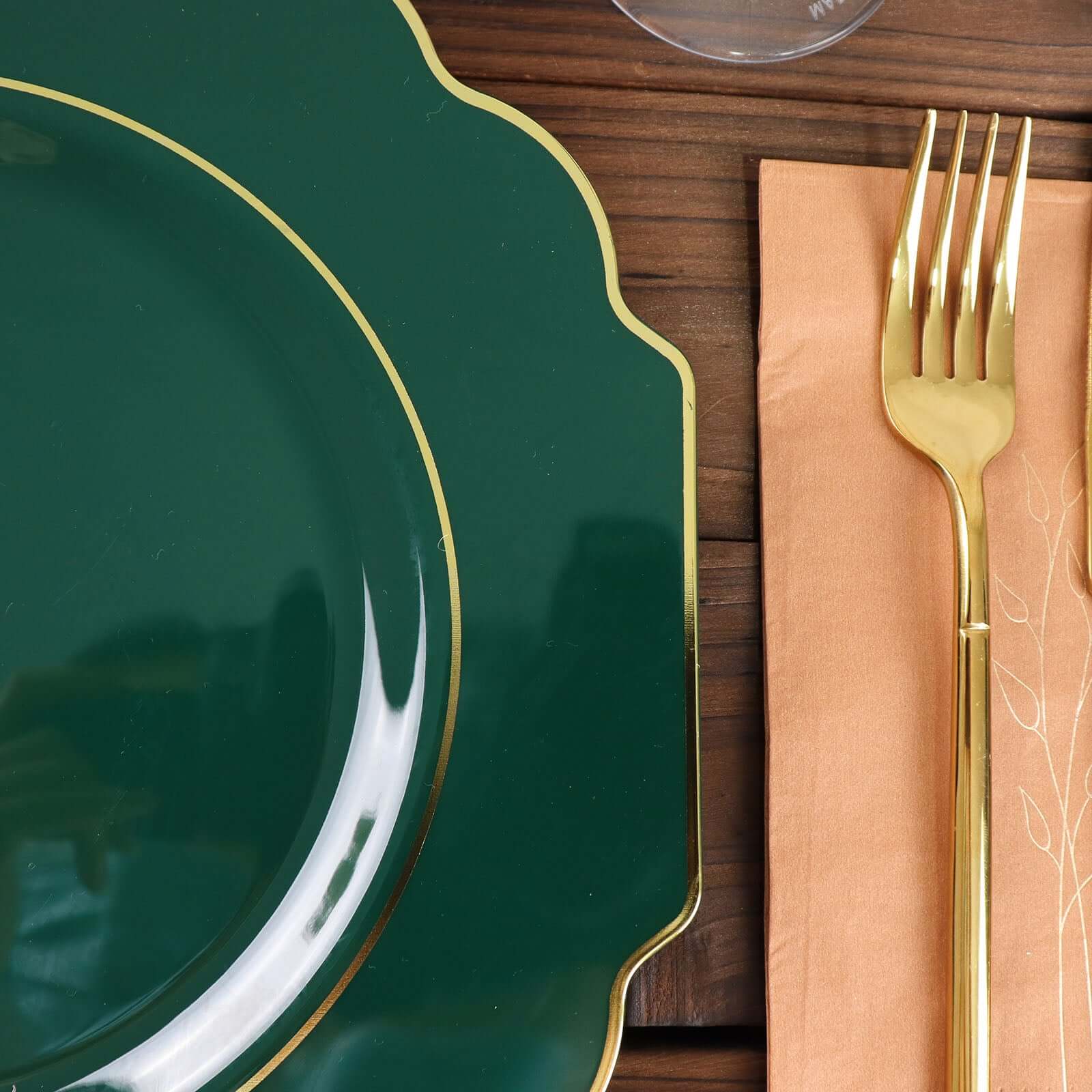 10 - Pack Plastic Dinner Plates in Hunter Emerald Green Baroque Design with Scalloped Gold Rim - Heavy Duty Disposable Party Plates 11" - Bell Racket Store