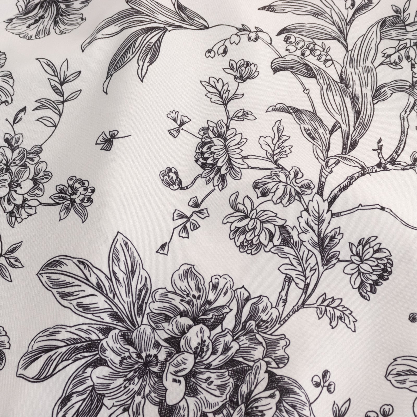 10 Pack Polyester Chair Covers for Folding Chairs â€“ White Black French Toile Pattern, Reusable Stain - Resistant Slip - On Slipcovers - Bell Racket Store