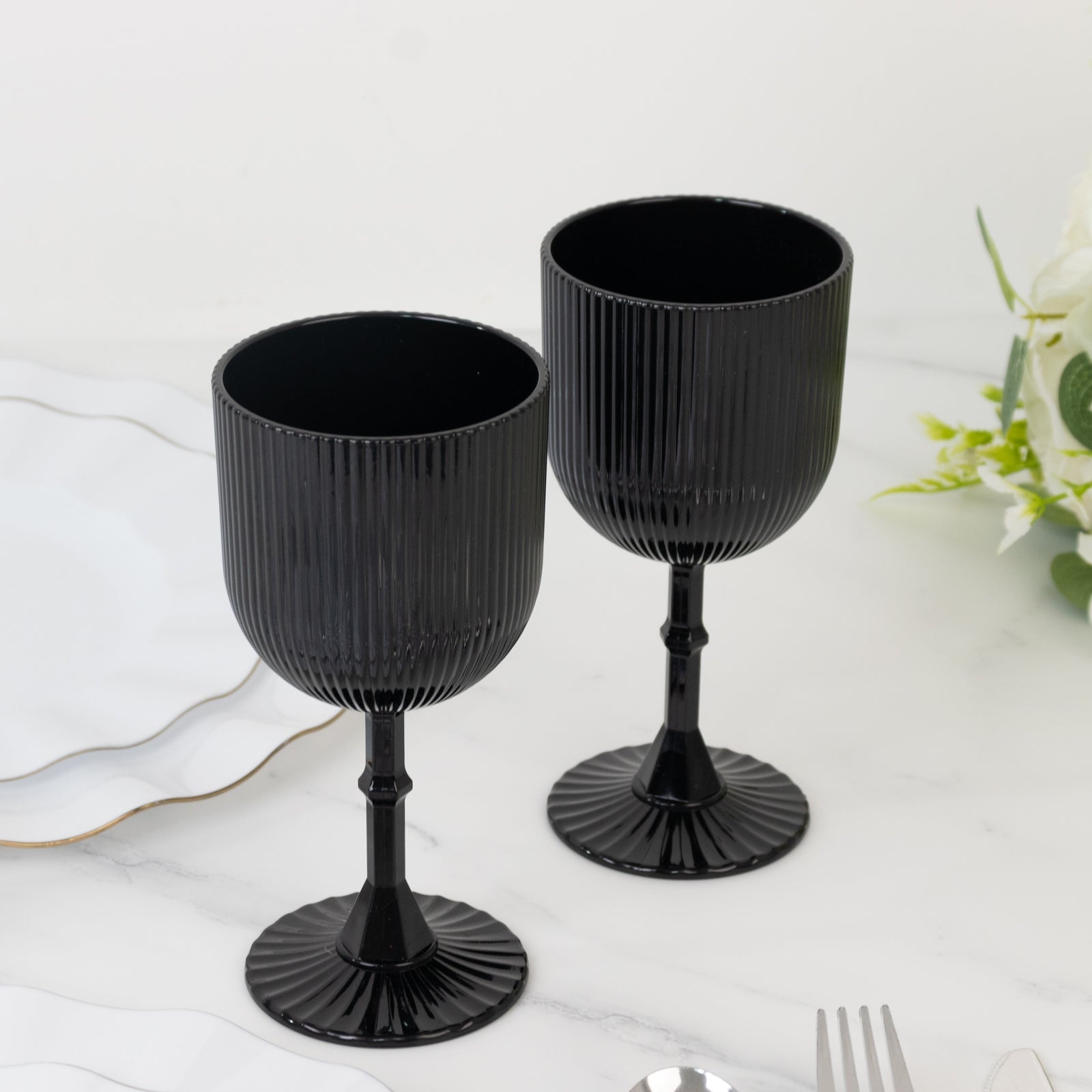 12 - Pack Plastic Goblets Black Vintage Ribbed Pattern - Reusable Shatterproof Glassware 9oz - Bell Racket Store