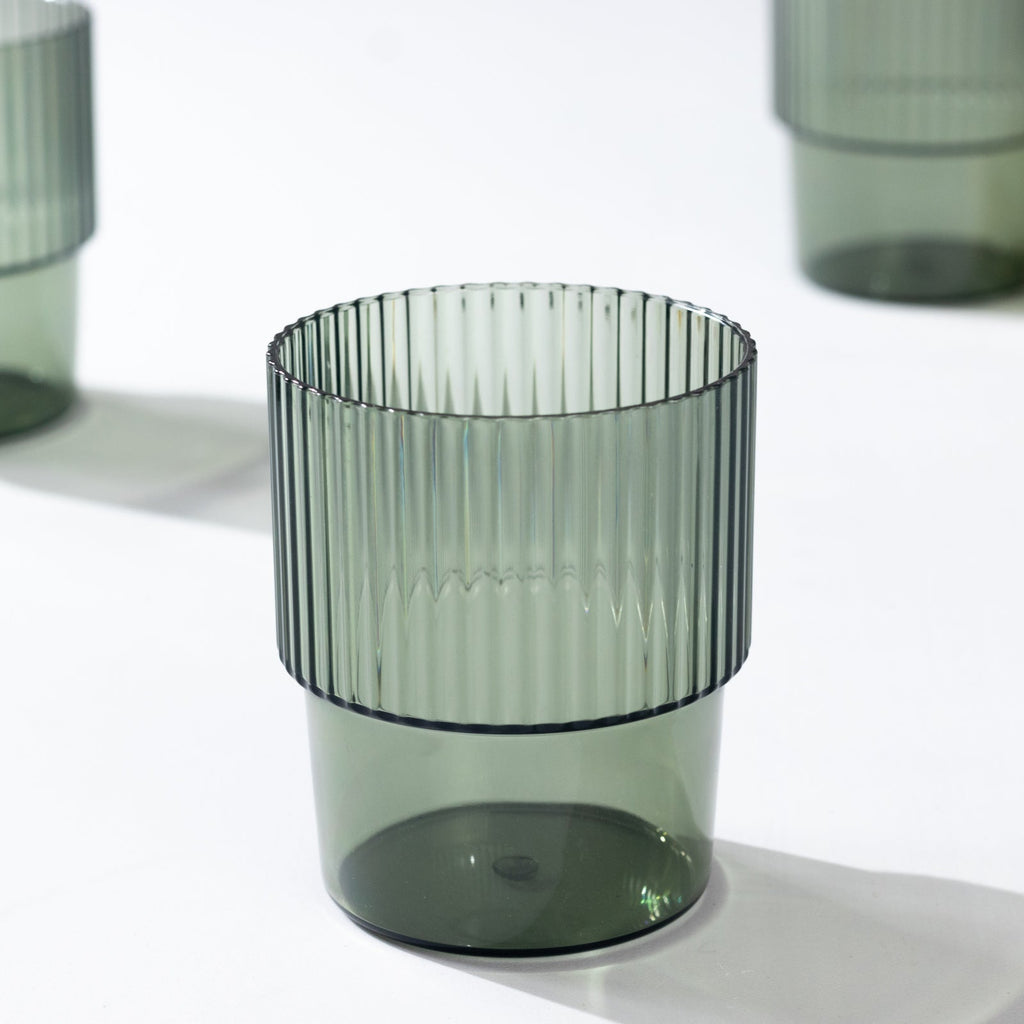 12 - Pack Plastic Short Drinking Glasses Hunter Emerald Green Ribbed Pattern Stackable - Reusable Tumblers 7oz - Bell Racket Store