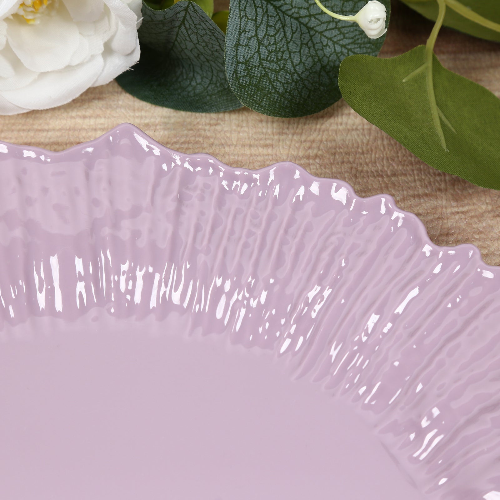 20 - Pack 10" Plastic Dinner Plates â€“ Lavender Lilac Reef Design Party Plates â€“ Elegant Disposable Tableware - Bell Racket Store