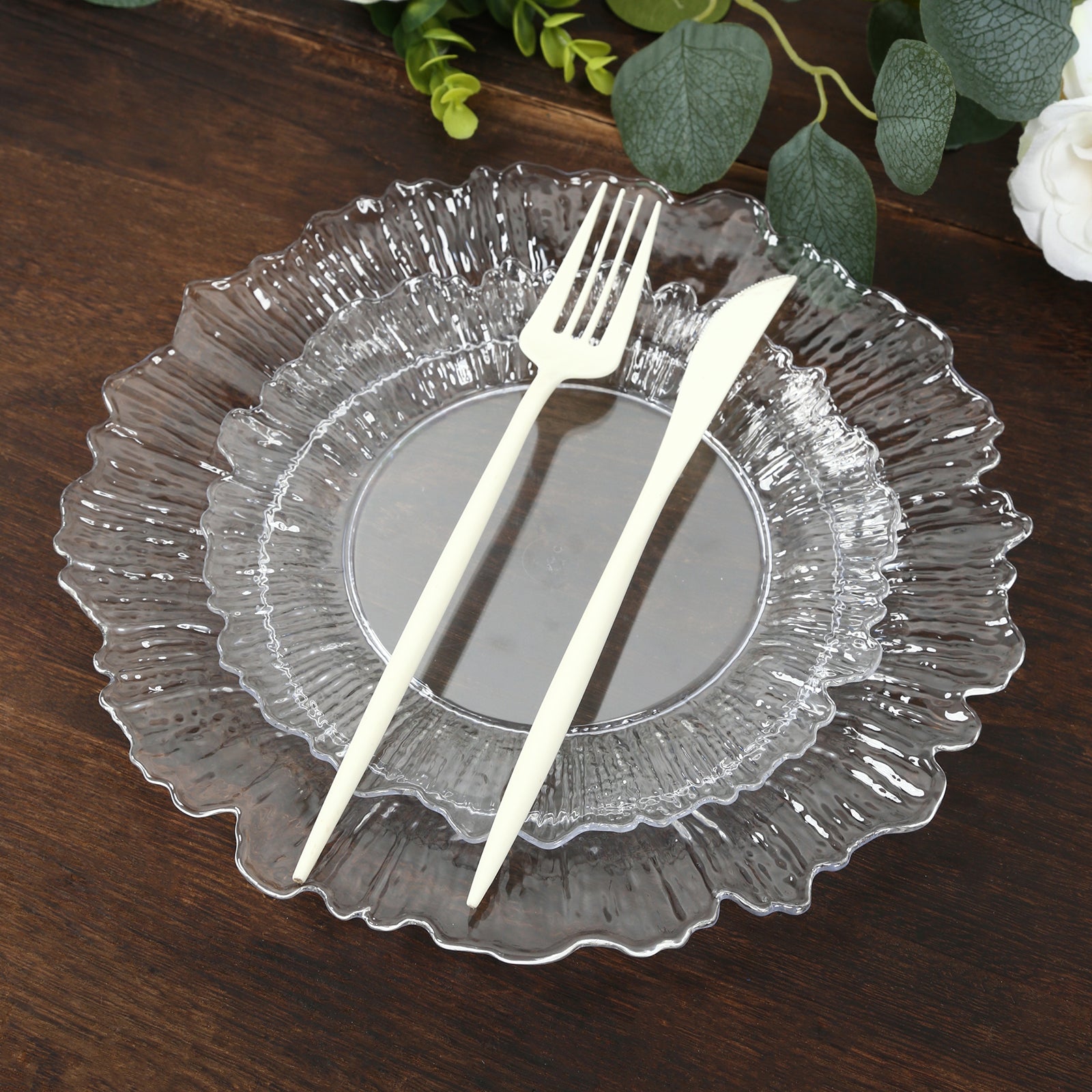 20 - Pack 7" Plastic Dessert Plates â€“ Clear Reef Design Appetizer Salad Party Plates â€“ Elegant Disposable Tableware - Bell Racket Store