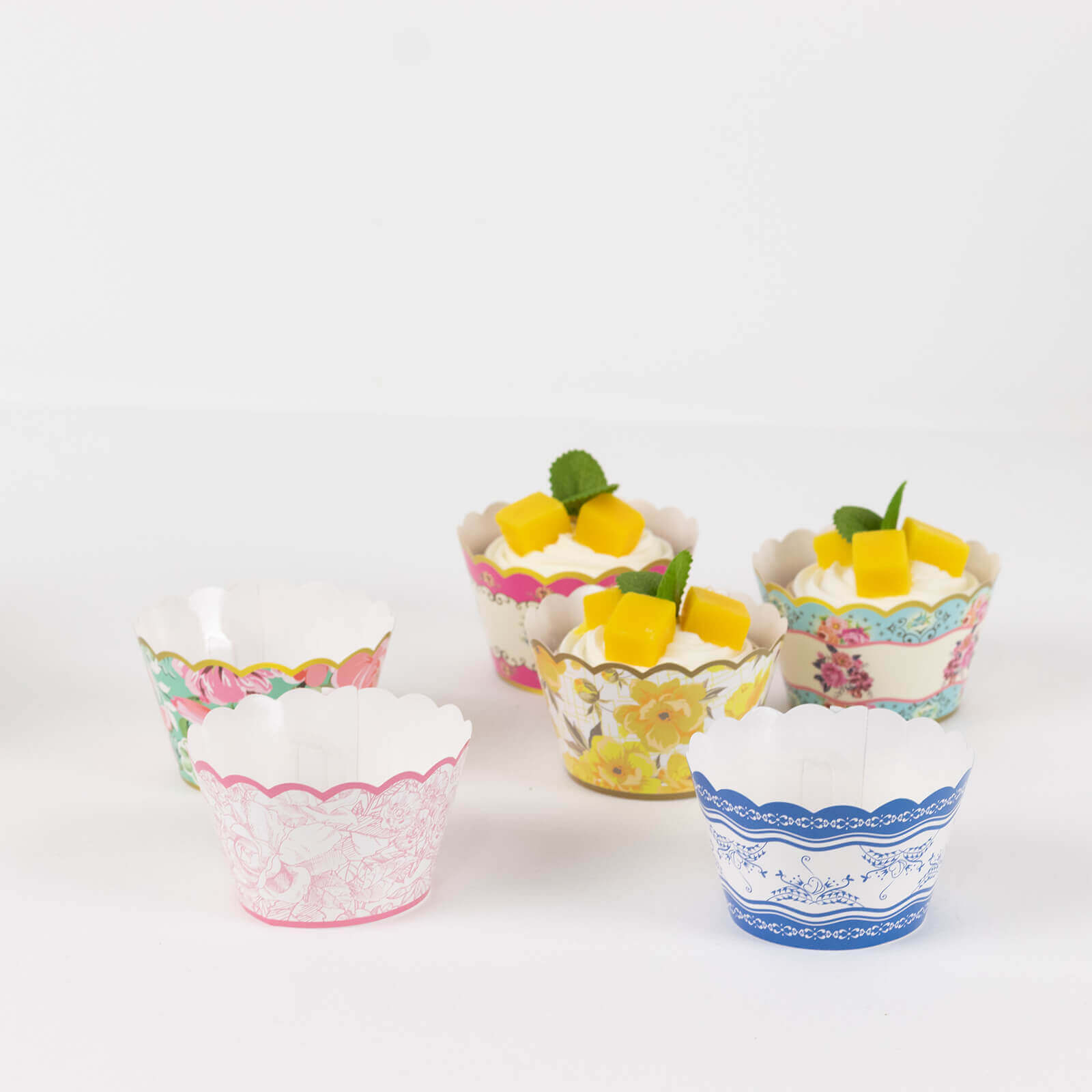 24 - Pack Paper Cupcake Wrappers Mixed Floral Vintage Design - Decorative Round Muffin Mini Cake Liners 3" - Bell Racket Store