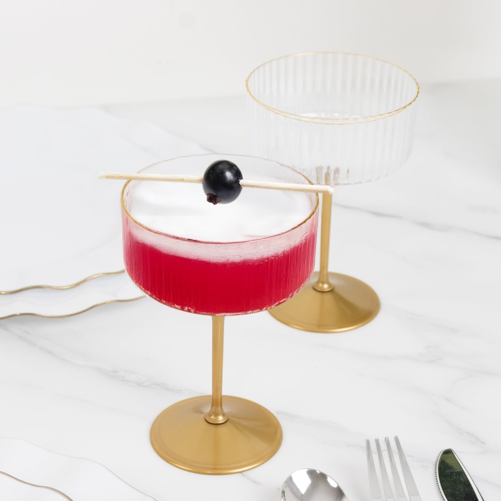 24 - Pack Plastic Cocktail Glasses â€“ 10oz Clear Ribbed Premium Disposable Coupe Champagne Cups with Gold Detachable Stem & Base â€“ Party & Event Drinkware - Bell Racket Store