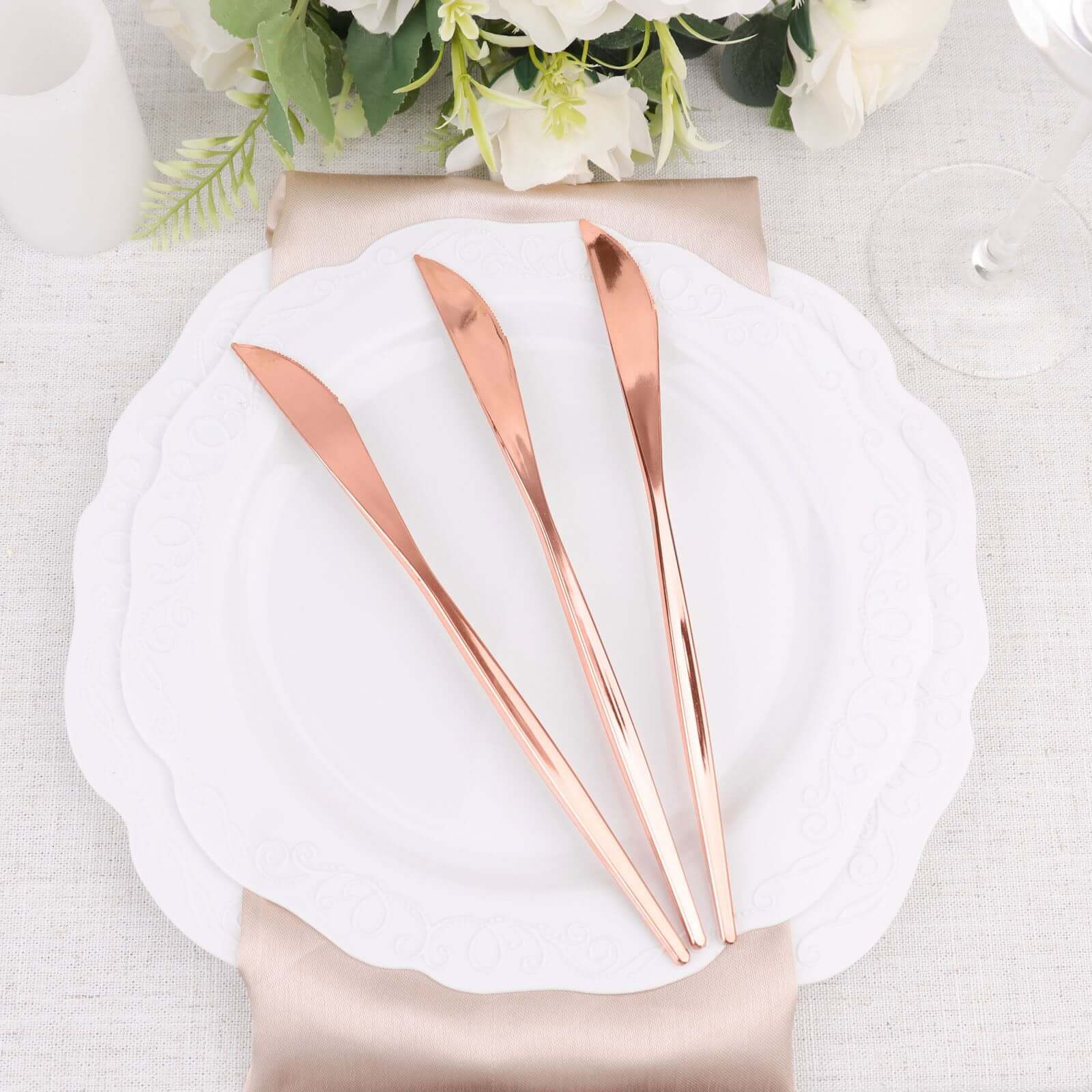 24 - Pack Plastic Knives Glossy Rose Gold - Premium Heavy Duty Disposable Flatware Cutlery 8" - Bell Racket Store