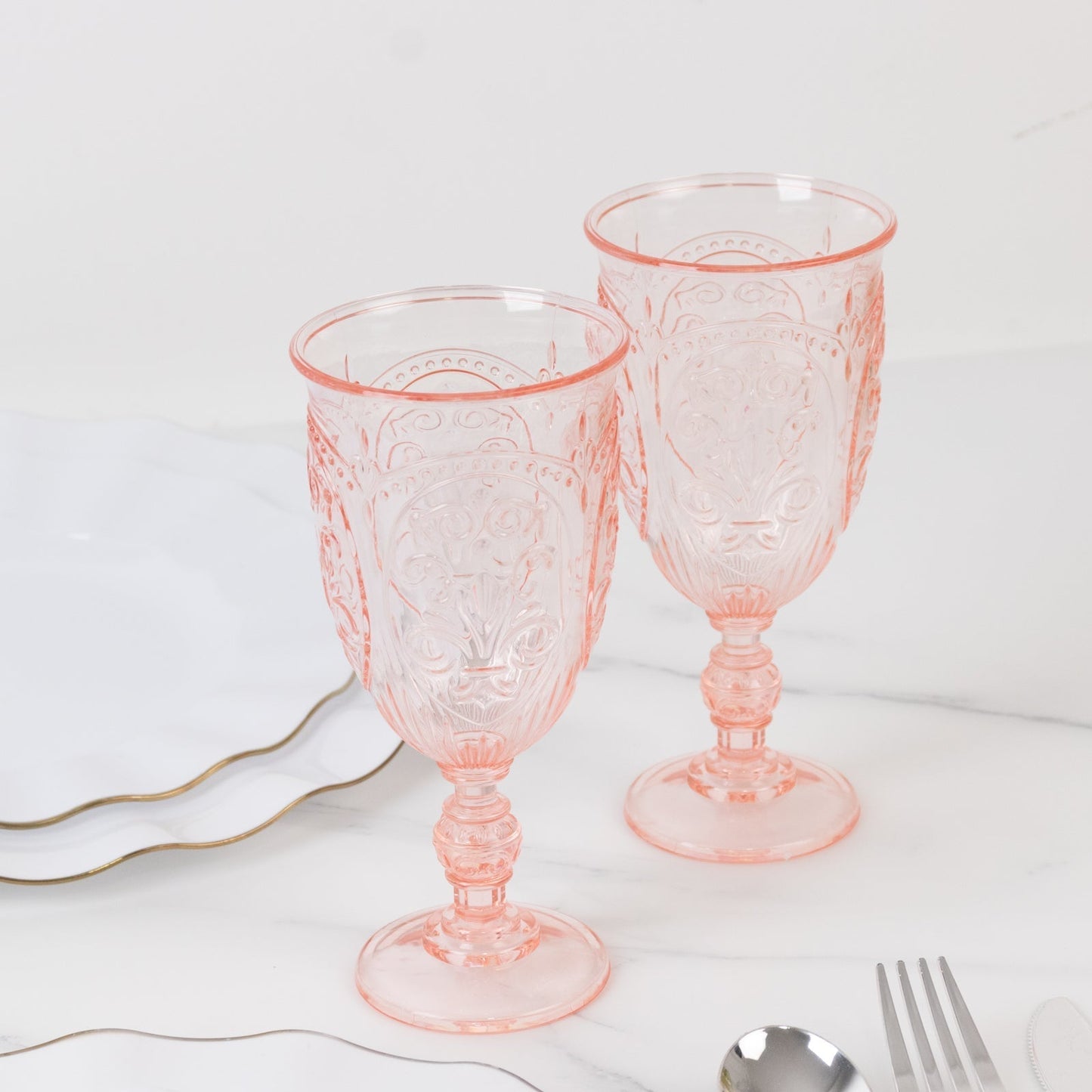 24 - Pack Plastic Wine Glasses 10oz â€“ Transparent Blush Vintage Goblets with Retro Embossed Design, Elegant Drinkware - 7" Tall - Bell Racket Store