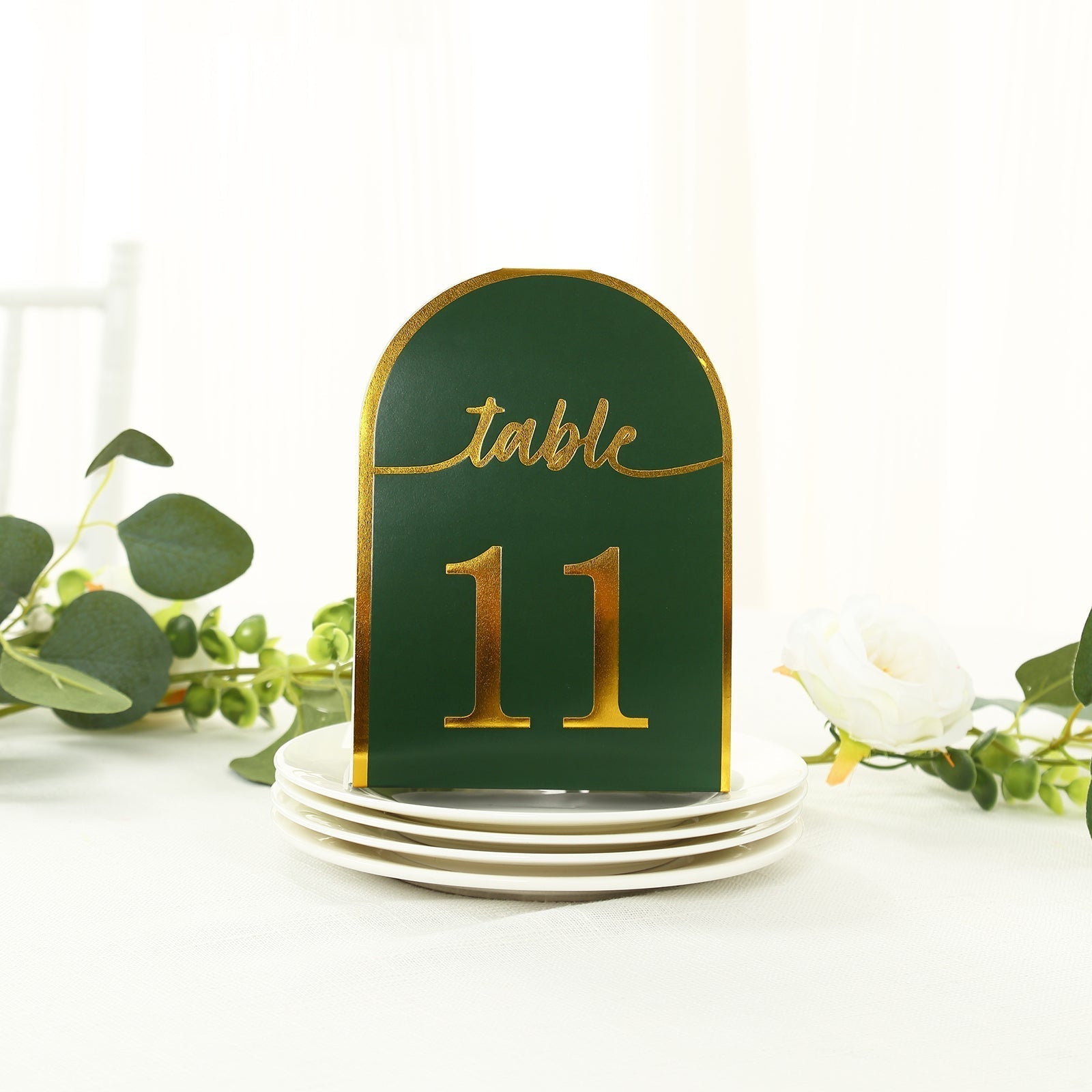 25 - Pack 7" Disposable Table Numbers, Hunter Emerald Green Free Standing Double Sided Table Number Place Cards with Metallic Gold Foil Numbers 1 - 25 - Bell Racket Store