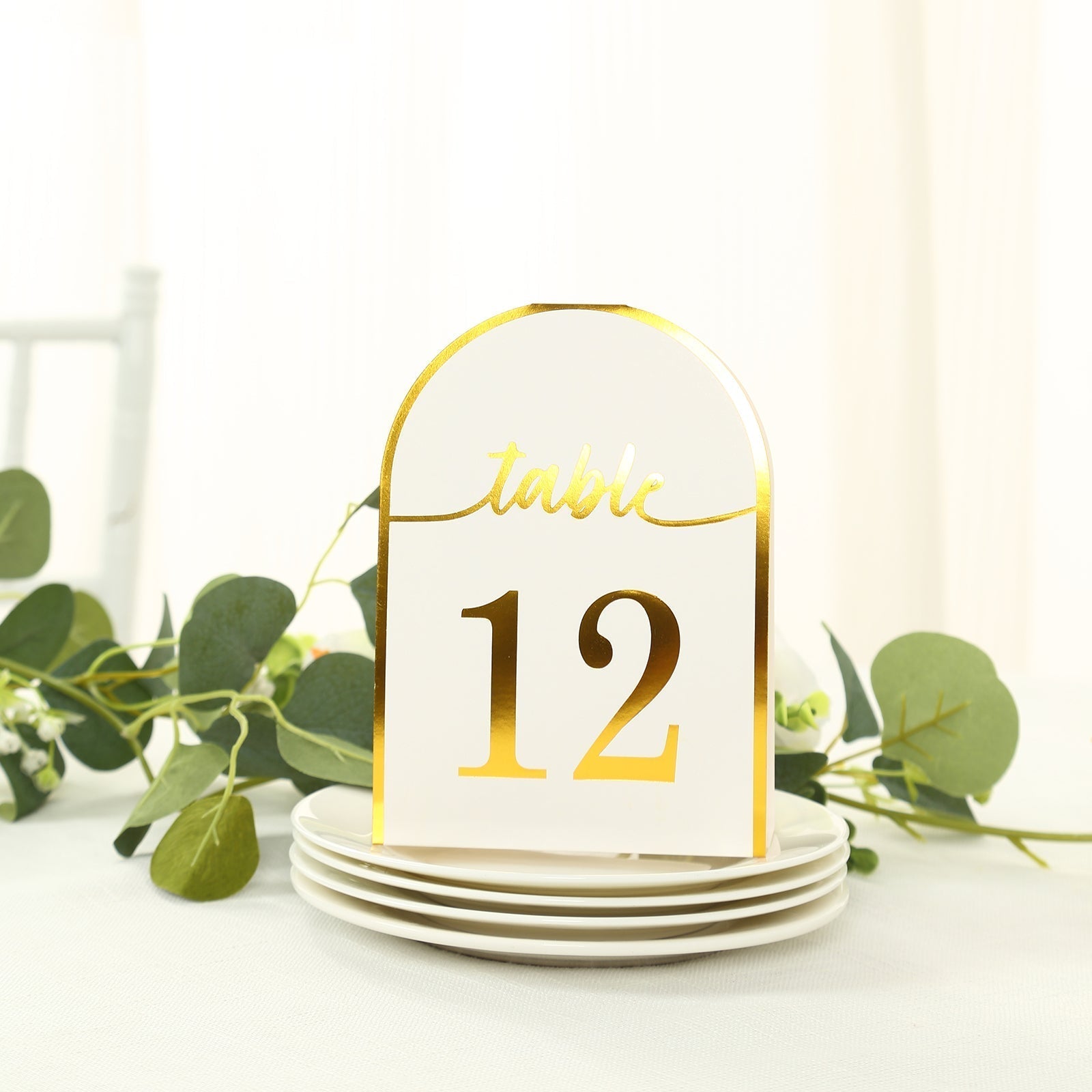 25 - Pack 7" Disposable Table Numbers, White Free Standing Double Sided Table Number Place Cards with Metallic Gold Foil Numbers 1 - 25 - Bell Racket Store
