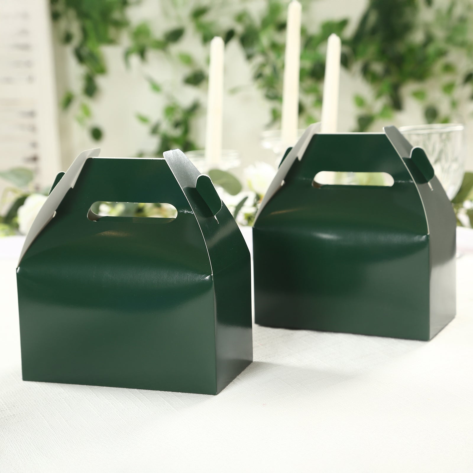 25 Pack Candy Gift Tote Gable Boxes, Hunter Emerald Green Party Favor Treat Boxes - 6"x3.5"x7" - Bell Racket Store