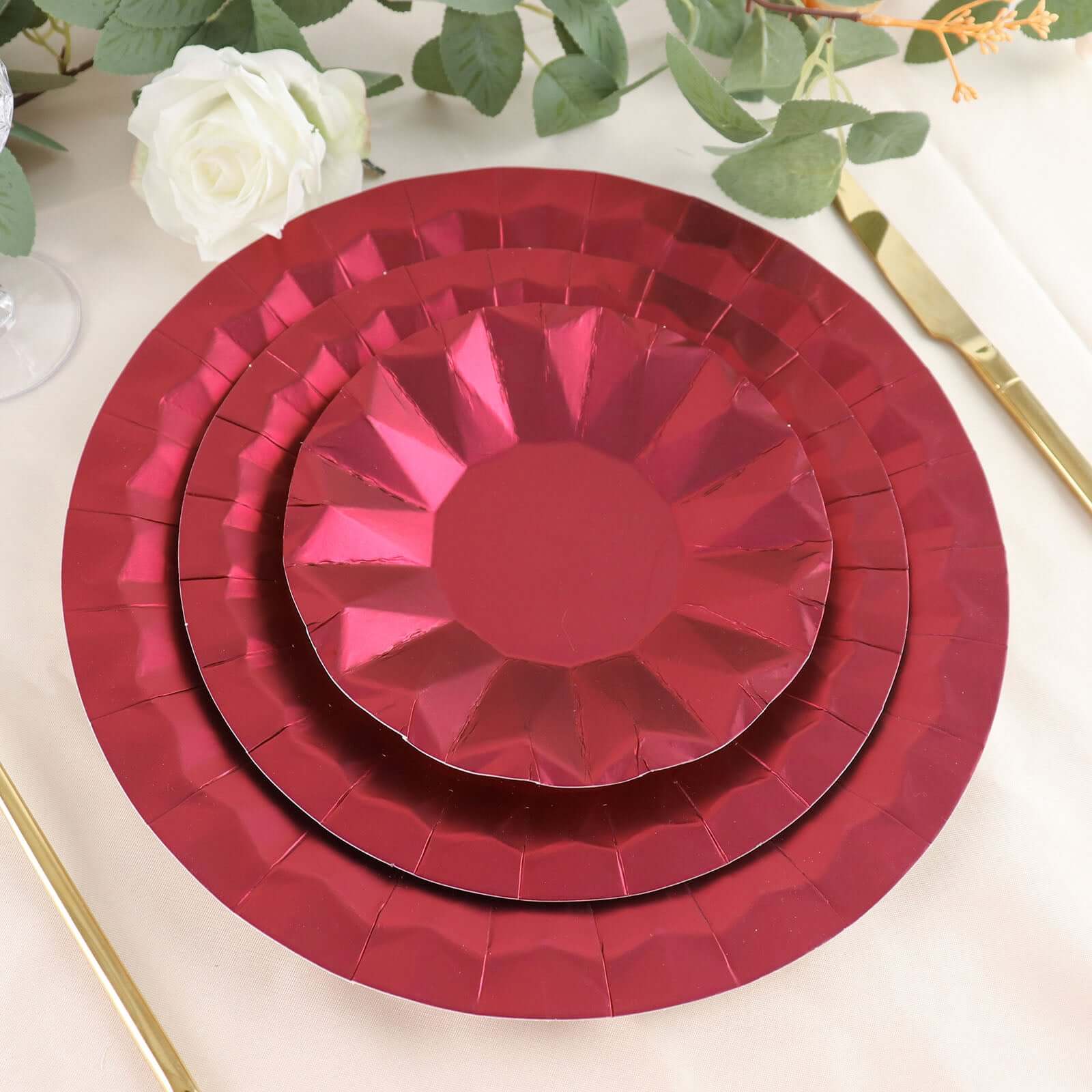 25 - Pack Paper 12" Round Charger Plates in Burgundy with Geometric Prism Design - Disposable 400GSM Serving Trays - Bell Racket Store