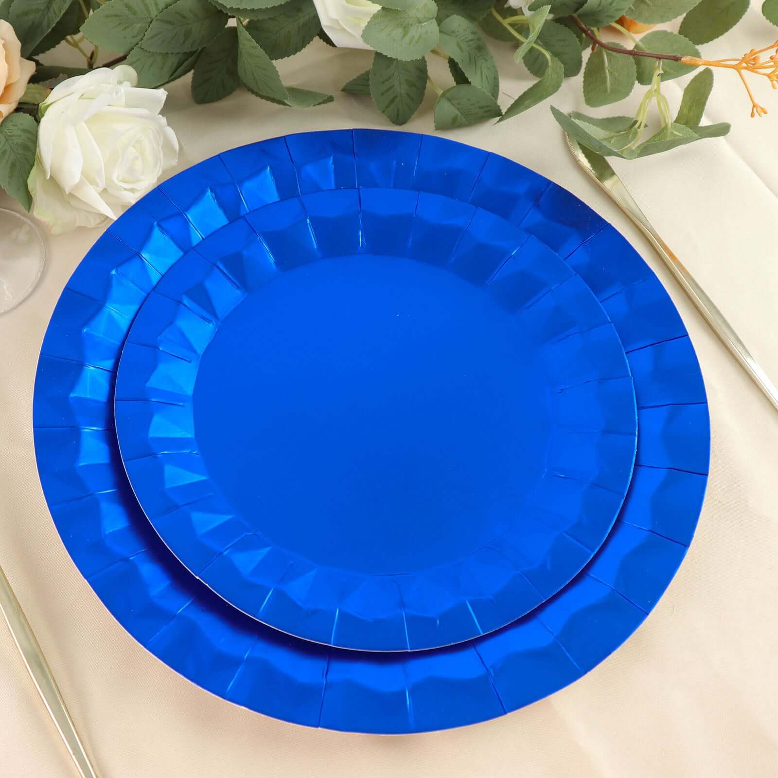 25 - Pack Paper 12" Round Charger Plates in Royal Blue with Geometric Prism Design - Disposable 400GSM Serving Trays - Bell Racket Store