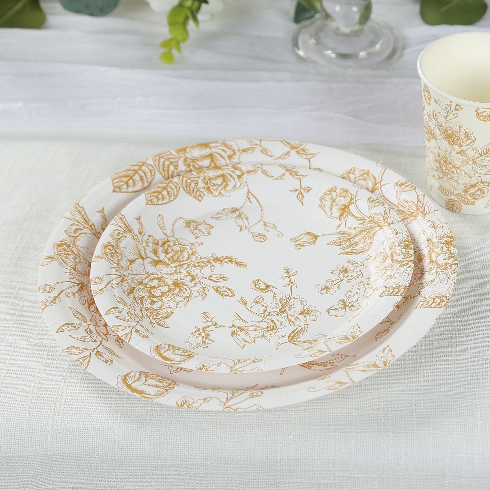 25 - Pack Paper 7" Round Dessert Plates in White with Gold French Toile Pattern - Disposable Floral Salad Appetizer Plates for Chic Event Decor - Bell Racket Store