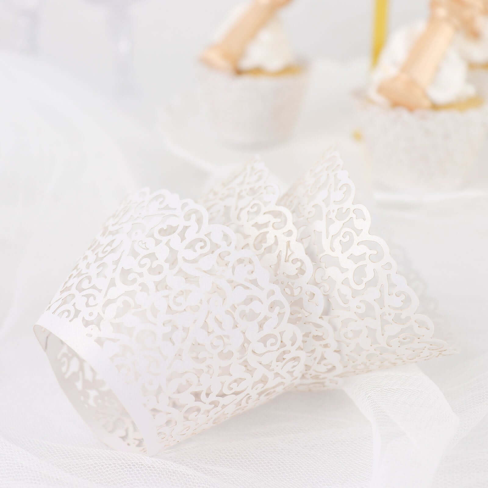 25 - Pack Paper Cupcake Wrappers Lace Laser Cut Design White - Muffin Baking Cup Trays for Events - Bell Racket Store