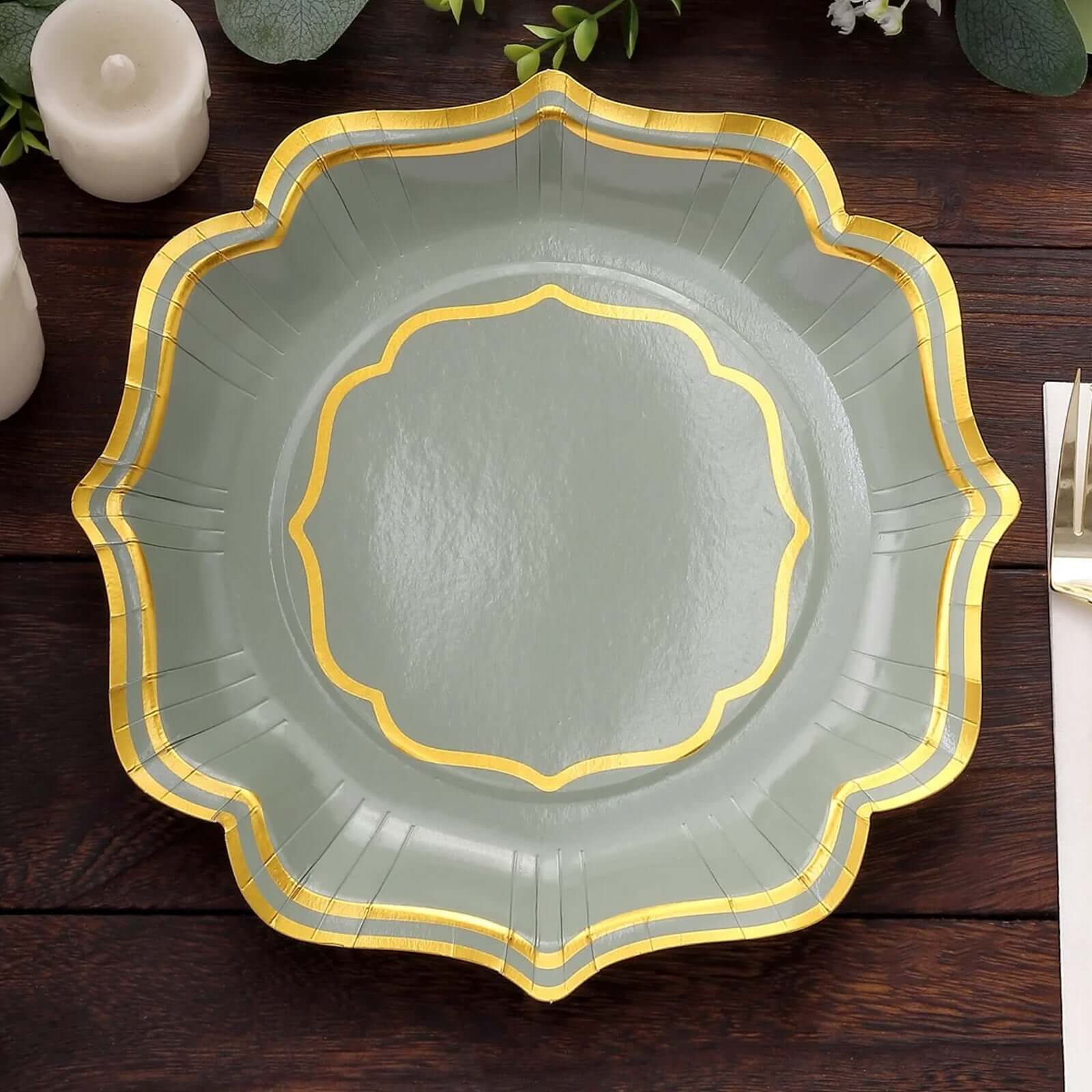 25 - Pack Paper Dinner Plates in Sage Green with Gold Scallop Rim - Disposable 300GSM Party Plates 10" - Bell Racket Store
