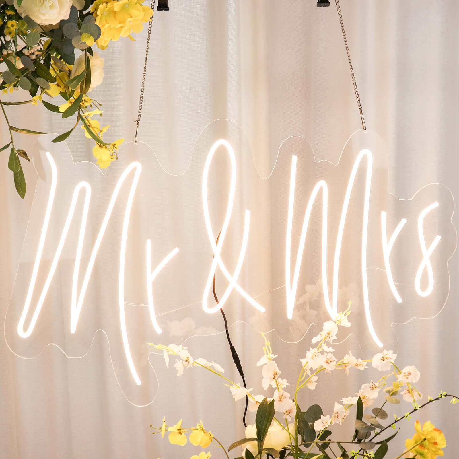 33" Mr and Mrs Neon Light Sign, LED Reusable Wall DÃ©cor Lights With 5ft Hanging Chain - Bell Racket Store