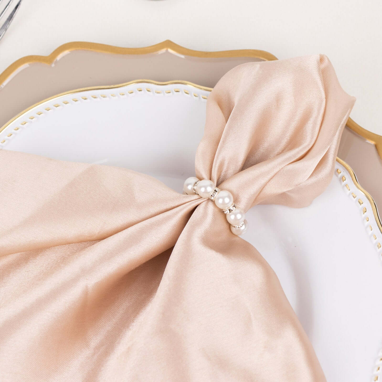 4 Pack 1.5" White Pearl Beads and Silver Rhinestone Napkin Rings, Elegant Round Serviette Buckle Napkin Holders - Bell Racket Store