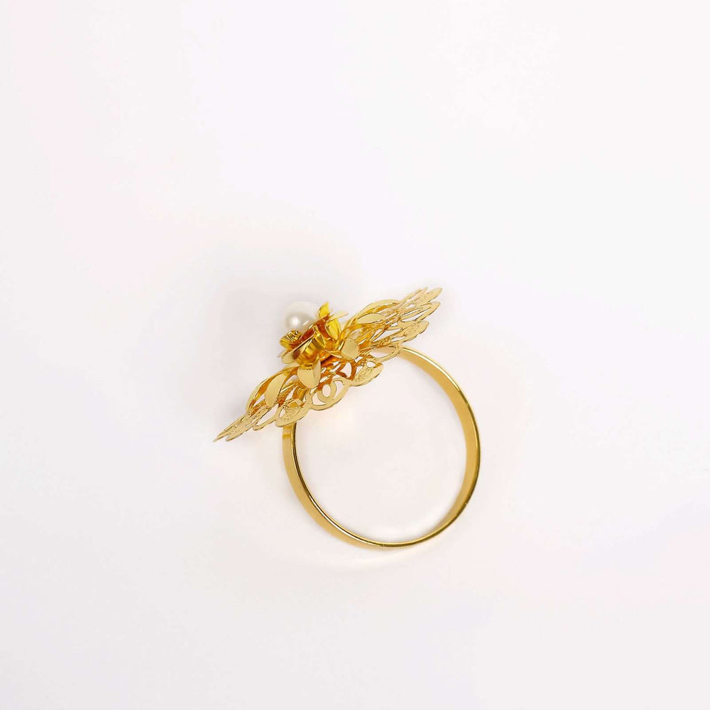 4 Pack 2" Elegant Gold Metal Pearl Floral Serviette Napkin Rings, Daffodil Flower Buckle Napkin Holders - Bell Racket Store