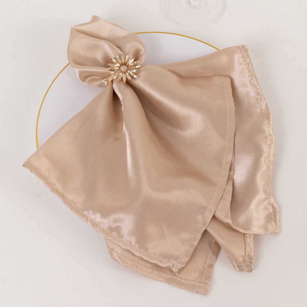 4 Pack Amber Gold Daisy Floral Metal Napkin Holders with Rhinestone Accents, Decorative Napkin Rings - 2" - Bell Racket Store