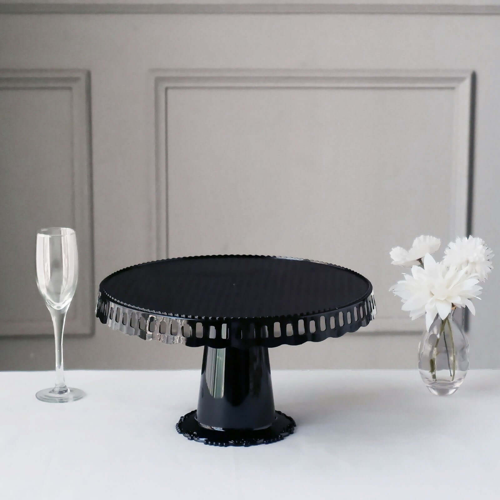 4 - Pack Plastic Round Pedestal Cake Stands Black for Dessert Presentation 13" - Bell Racket Store