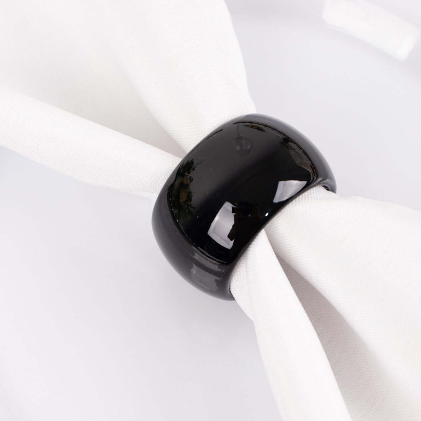 4 Pack Shiny Metallic Black Acrylic Napkin Rings - NestOCart