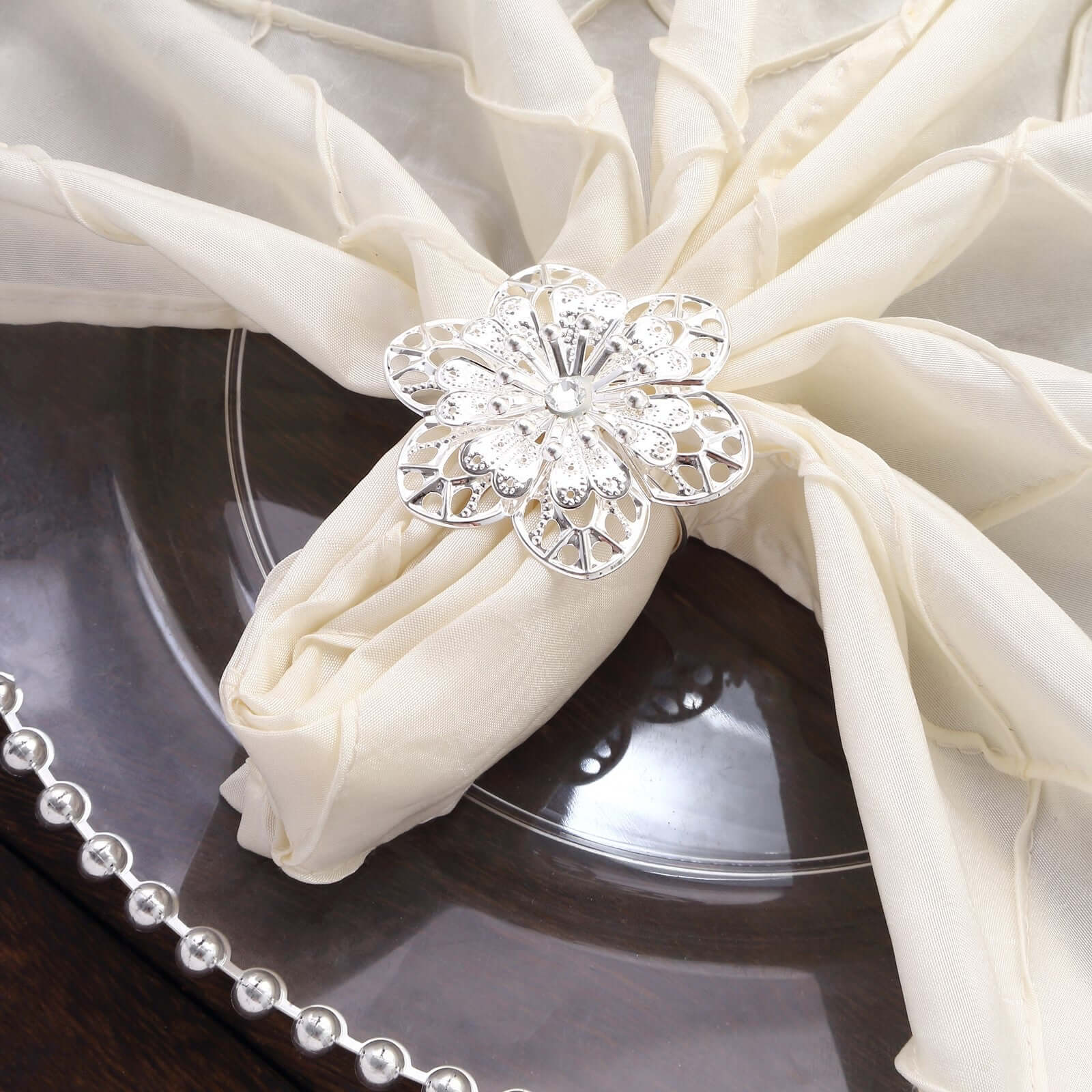 4 Pack Silver Metal Hollow Sun Flower Napkin Rings, Modern Flower Shaped Napkin Bands - Bell Racket Store