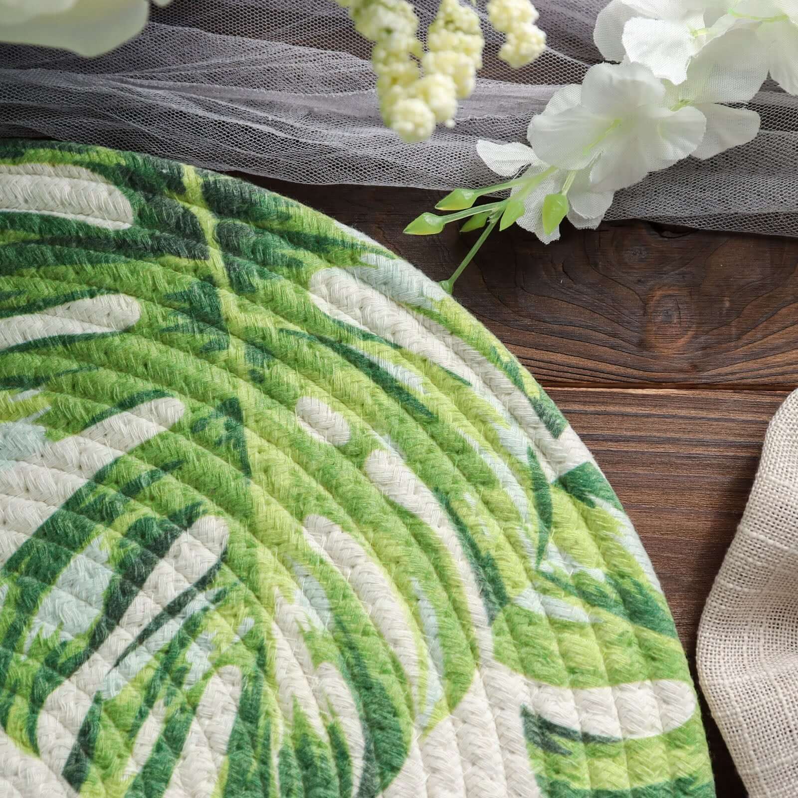 4 - Pack Table Placemats Tropical Leaf Design Green Cotton Round - Woven Indoor/Outdoor Dining Mats 15" - Bell Racket Store
