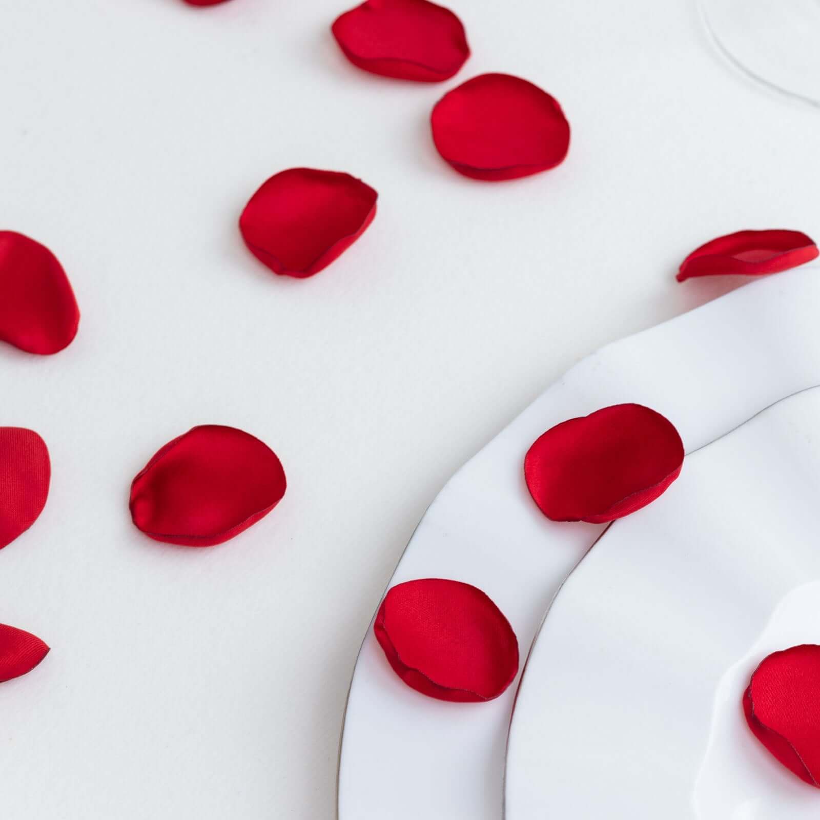 400 - Pack Rose Petals Life - Like Flower Confetti Red Matte Silk Round - Perfect for Event Tables 2" - Bell Racket Store