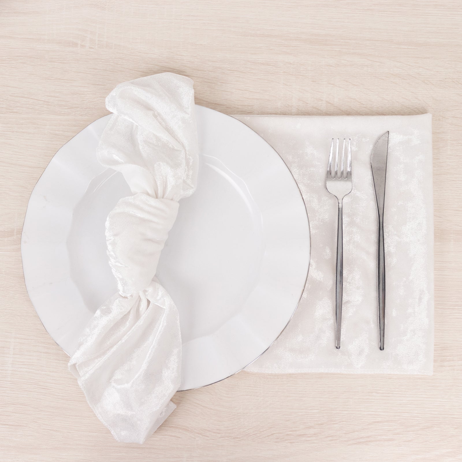 5 Pack Premium Crushed Velvet 20"x20" Napkins White - Rich & Textured Finish Dinner Napkins for Classy Events - Bell Racket Store