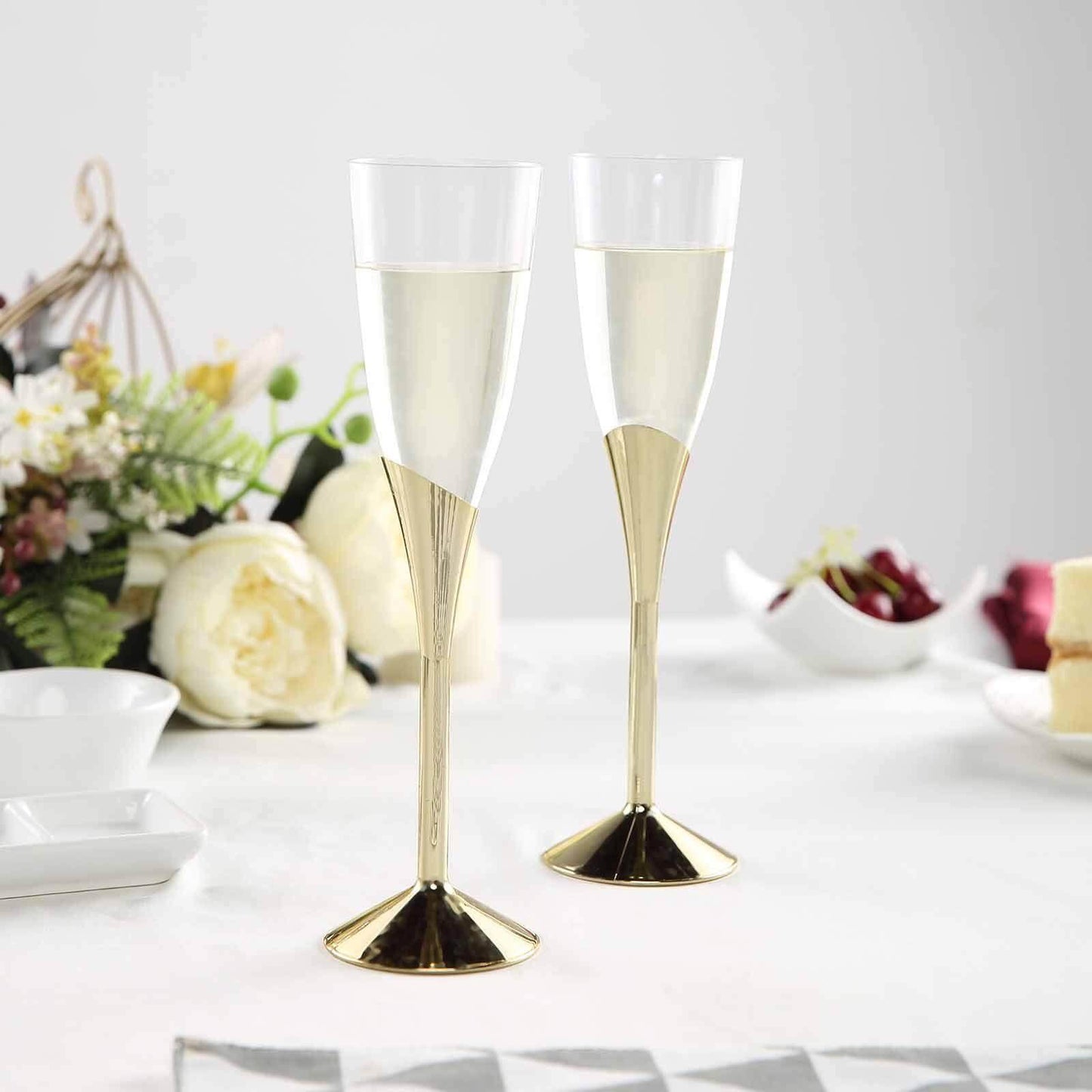 6-Pack Plastic Champagne Flutes Clear/Gold - Stylish Disposable Glasses for Toasts 5oz