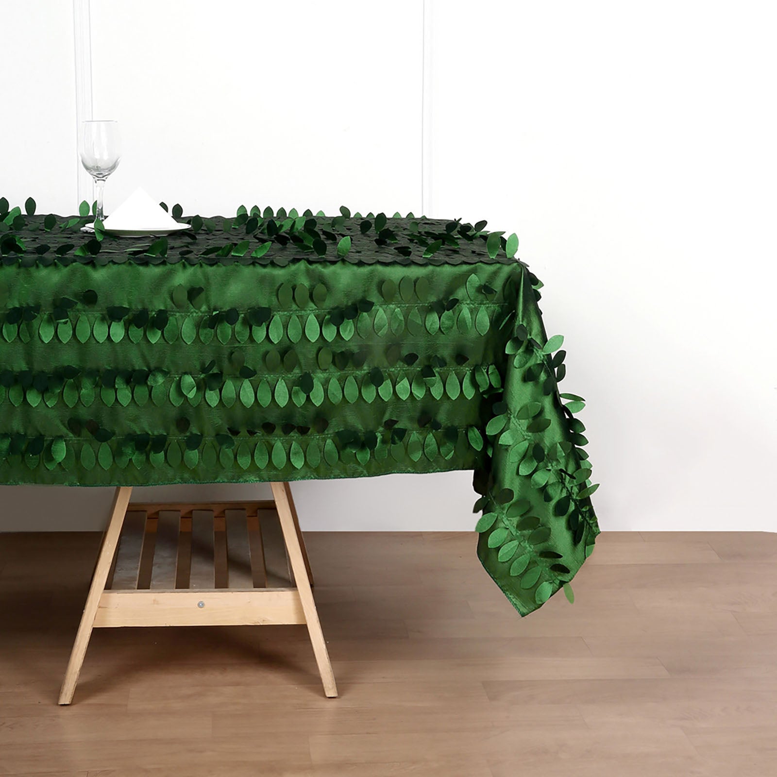 Taffeta 60"x102" Rectangle Tablecloth Green | Exquisite 3D Leaf Petal Design for Chic Wedding & Event Decor