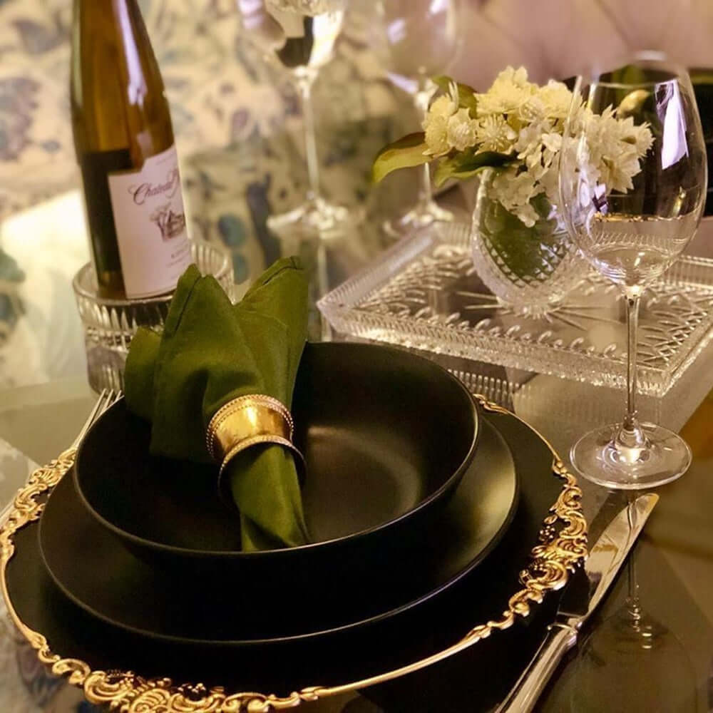 6-Pack Acrylic Round Charger Plates 13" in Matte Black with Gold Embossed Baroque Rim, Antique Decorative Dinner Party Charger Tableware