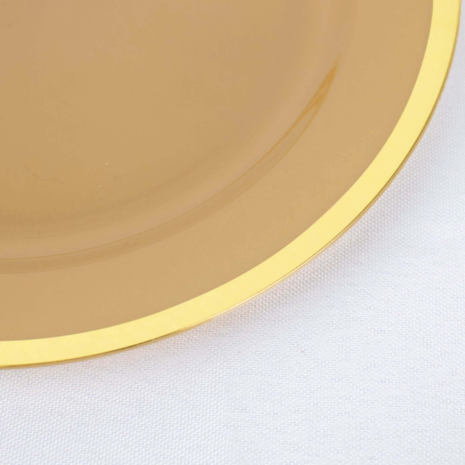 10-Pack Plastic 7" Round Appetizer Plates in Gold - Sleek Disposable Salad Plates for Banquets & Special Occasions
