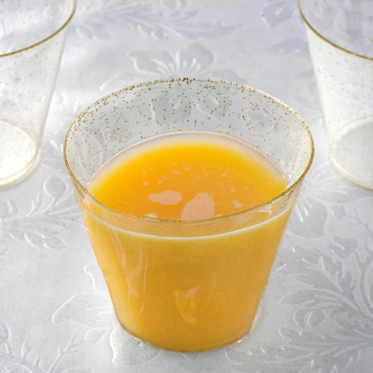 12-Pack Plastic Party Glasses Gold Glittered - Sparkly Disposable Cups for Events 9oz