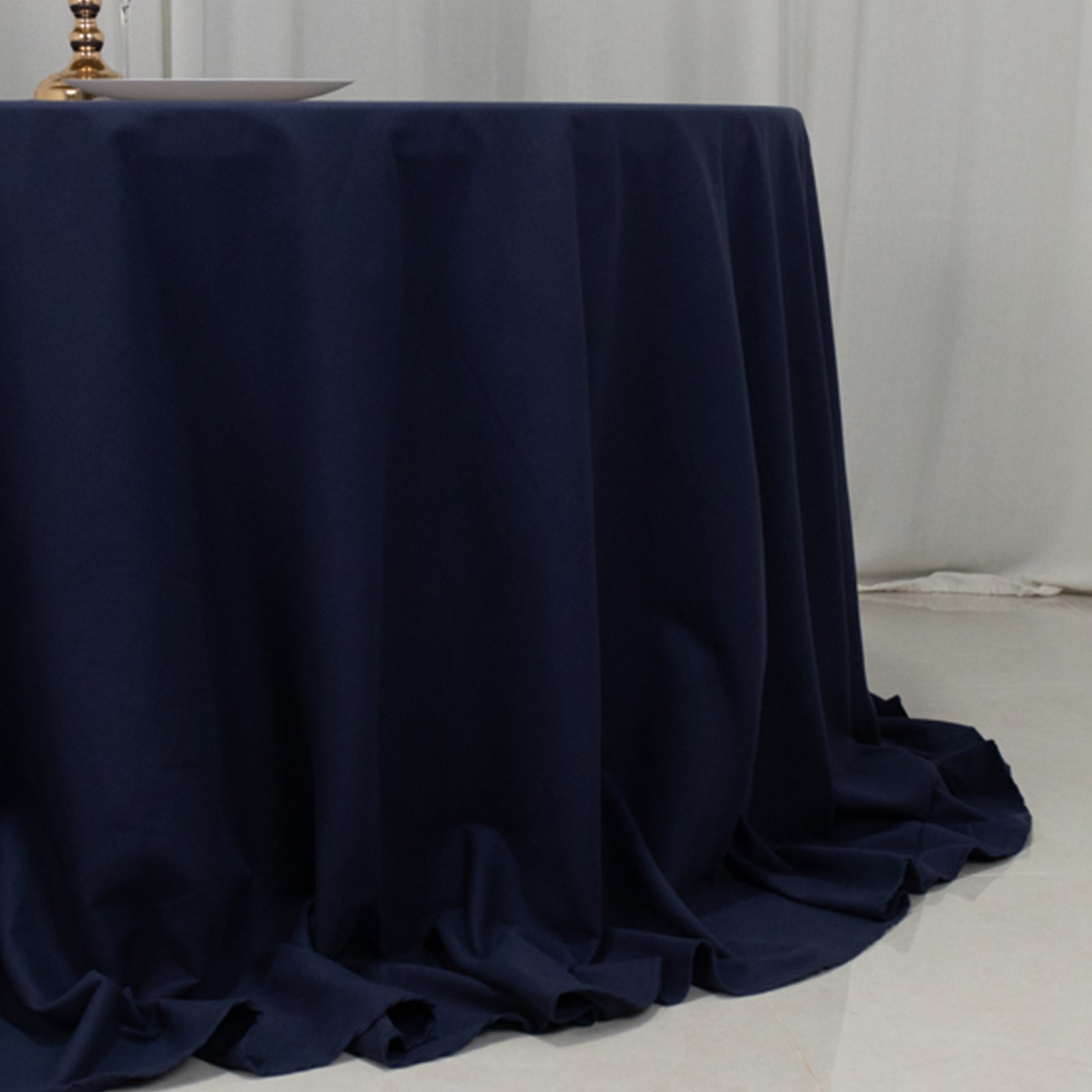 Cotton Blend 132" Round Tablecloth Navy Blue - Seamless Wrinkle - Resistant Table Cover - Bell Racket Store