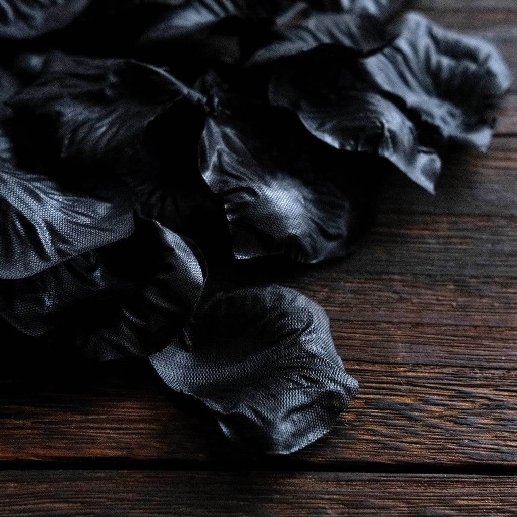 500-Pack Rose Petals Round Design Black Silk Confetti - Decorative Scatters for Tables and Floors