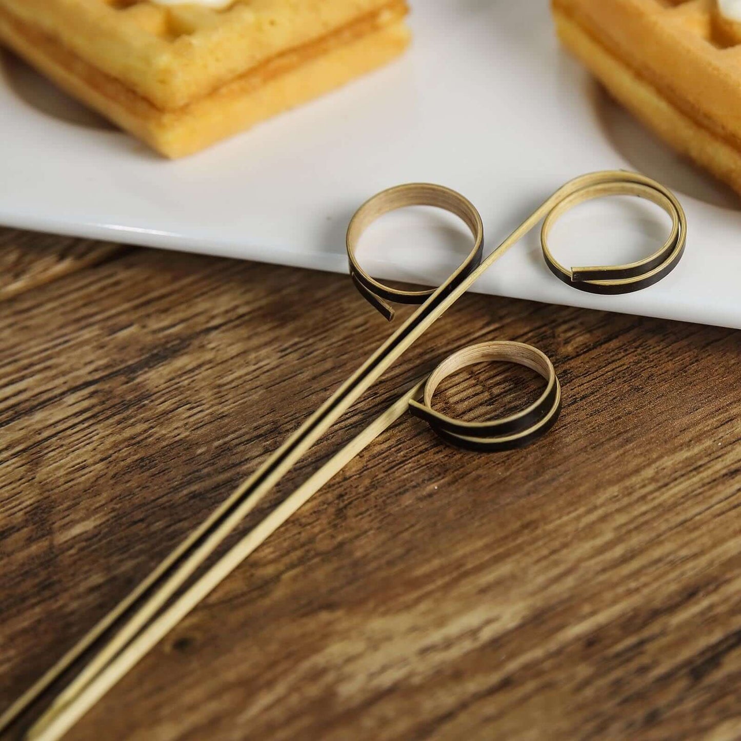 100-Pack Bamboo Cocktail Sticks Black Loop Ring Decorative Top Design - Eco Friendly Party Picks 5"