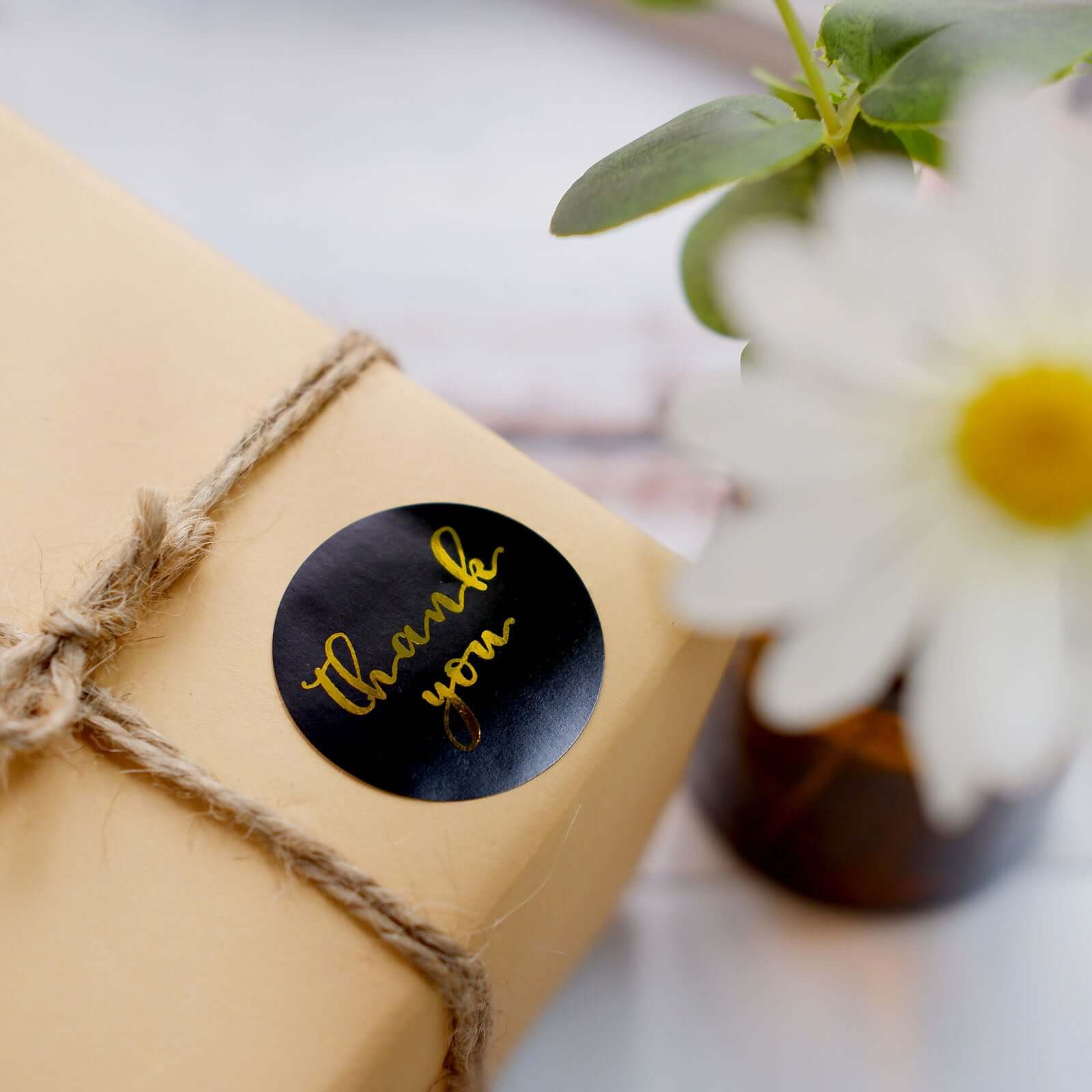 500Pcs 1.5" Thank You Gold Foil Text On Black Stickers Roll DÃ©cor Labels and Seals for DIY Envelope - Round