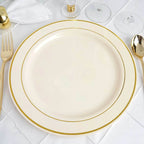 10-Pack Plastic Dinner Plates Ivory with TrÃ¨s Chic Gold Rim - Disposable Party Plates for Gatherings 10"