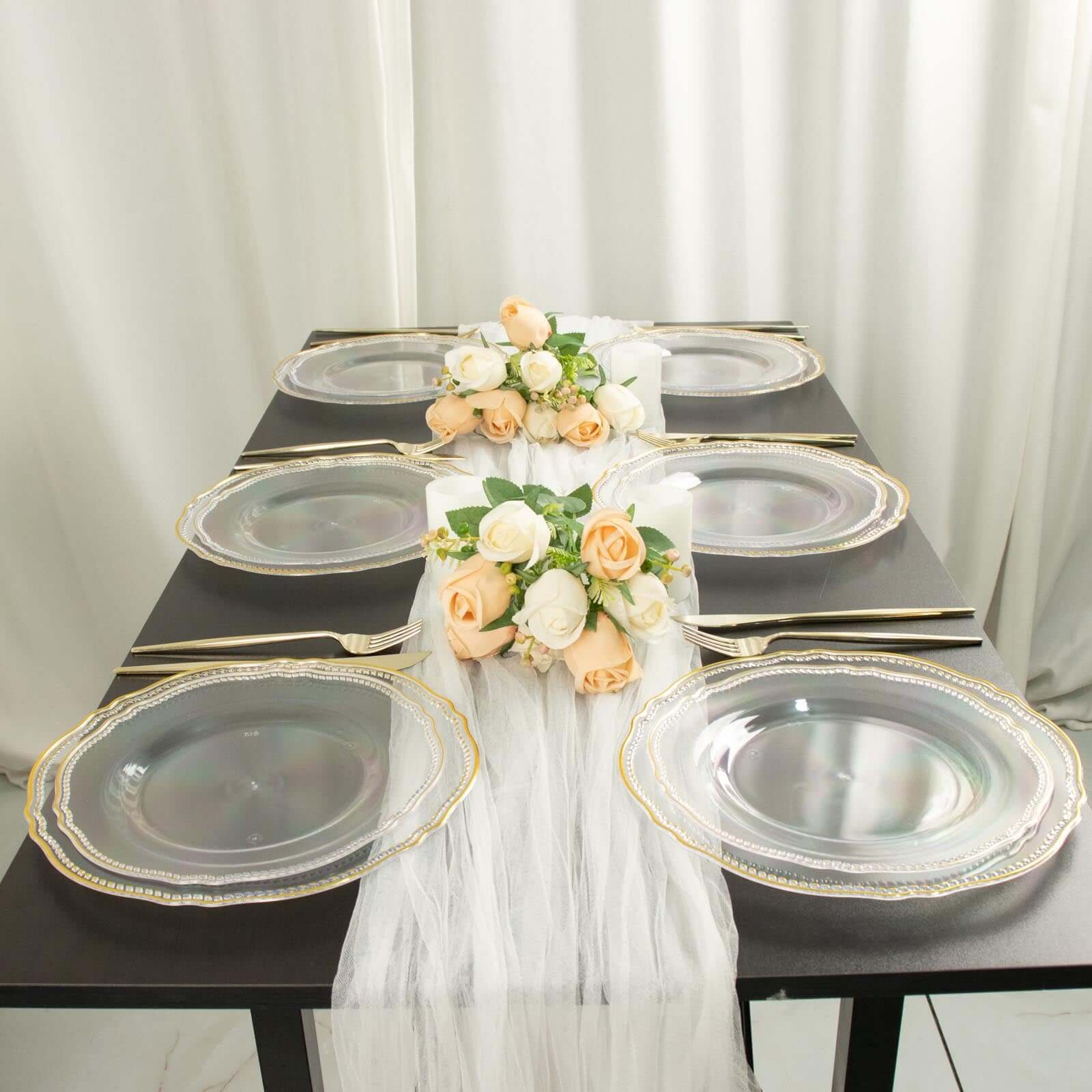 10-Pack Plastic 10" Dinner Plates in Clear with Gold Scalloped Rim - Disposable Large Party Plates