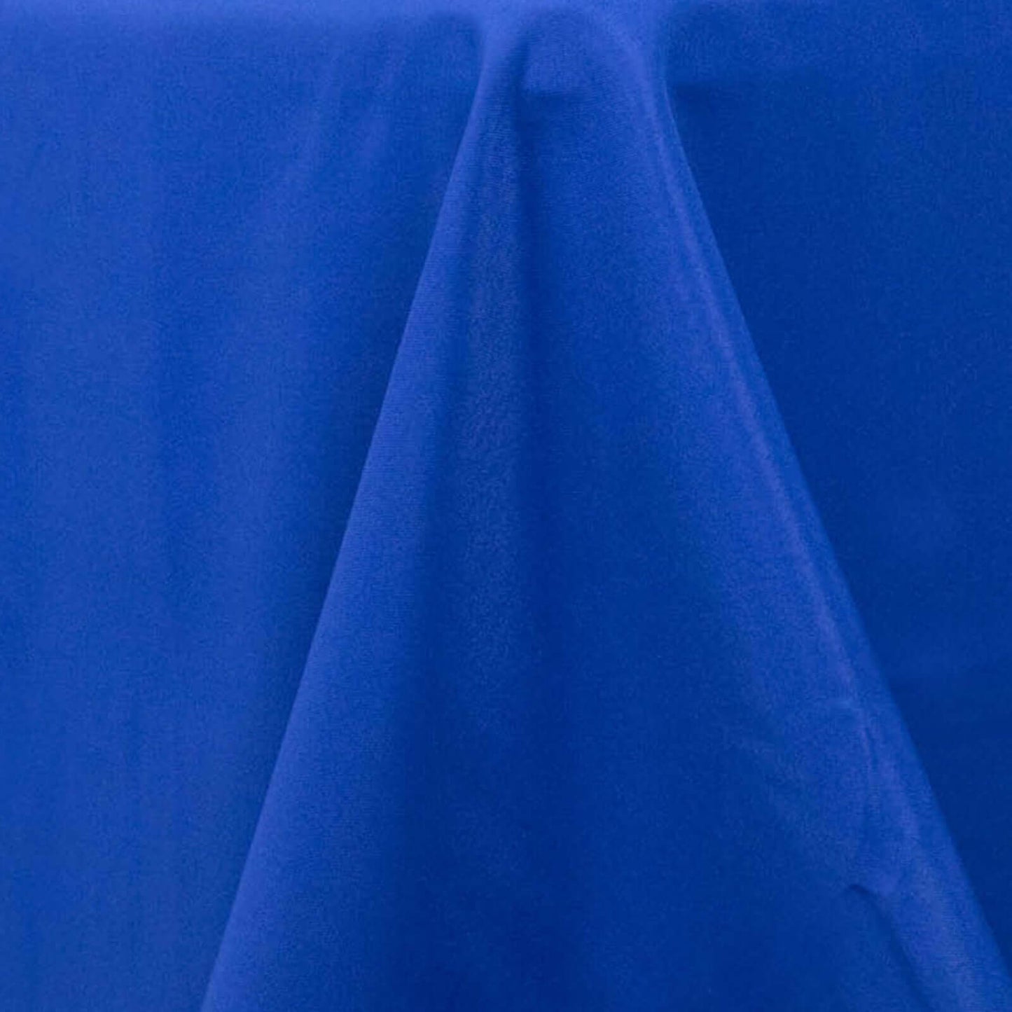 Premium Polyester 132" Round Tablecloth Royal Blue - Seamless 220GSM Wrinkle-Resistant Table Cover