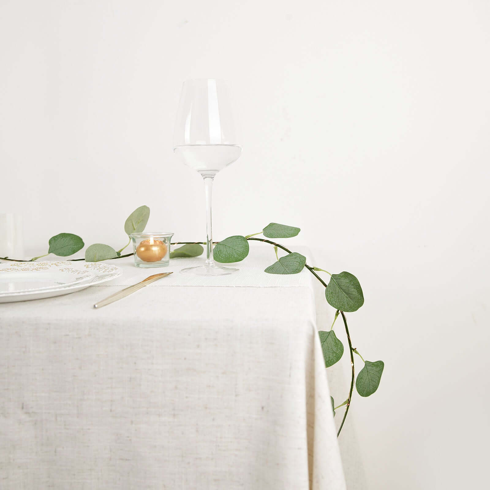 20 LED Vine String Lights Eucalyptus Leaf Design Green Warm White - Battery Operated Home DÃ©cor 7ft